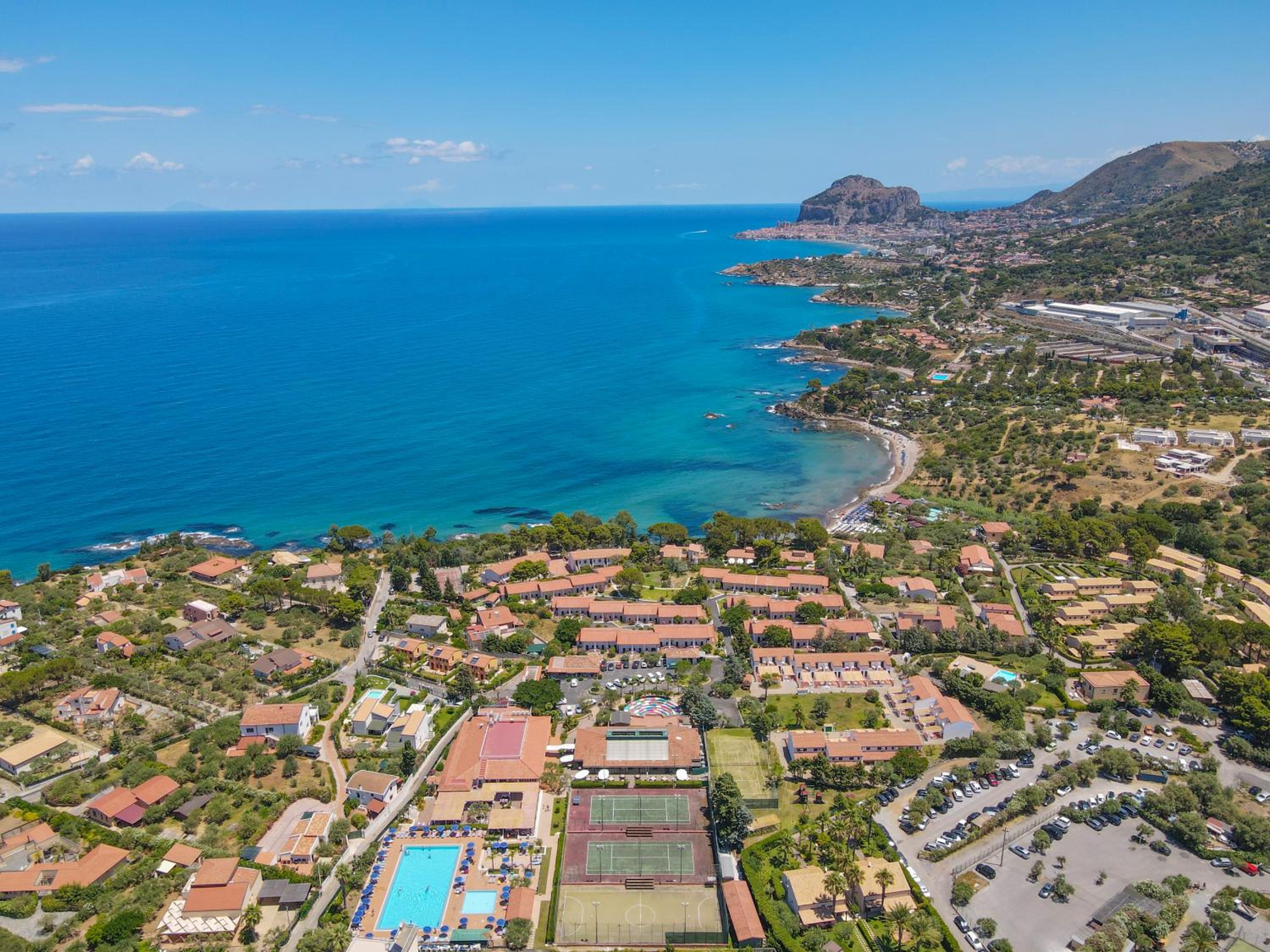 Hotel Cefalu Resort - Sporting Club - Image 1