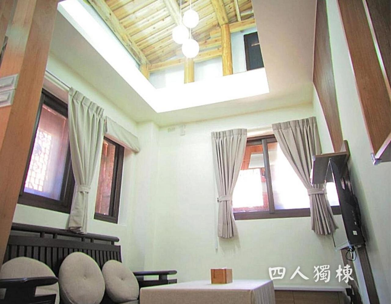 Photo 47