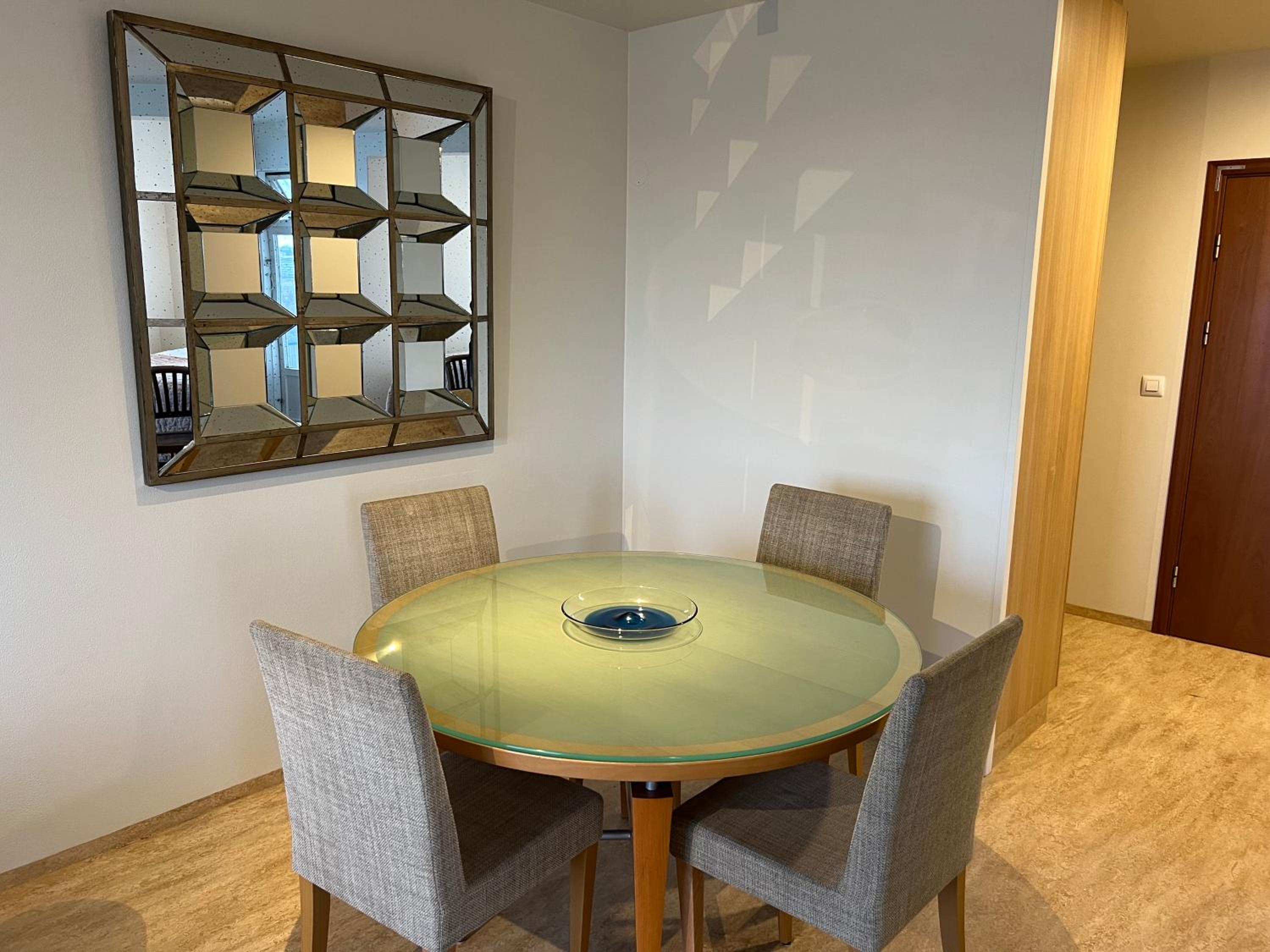 Panoramic Studio Apartment with stunning view - Free Parking view 2