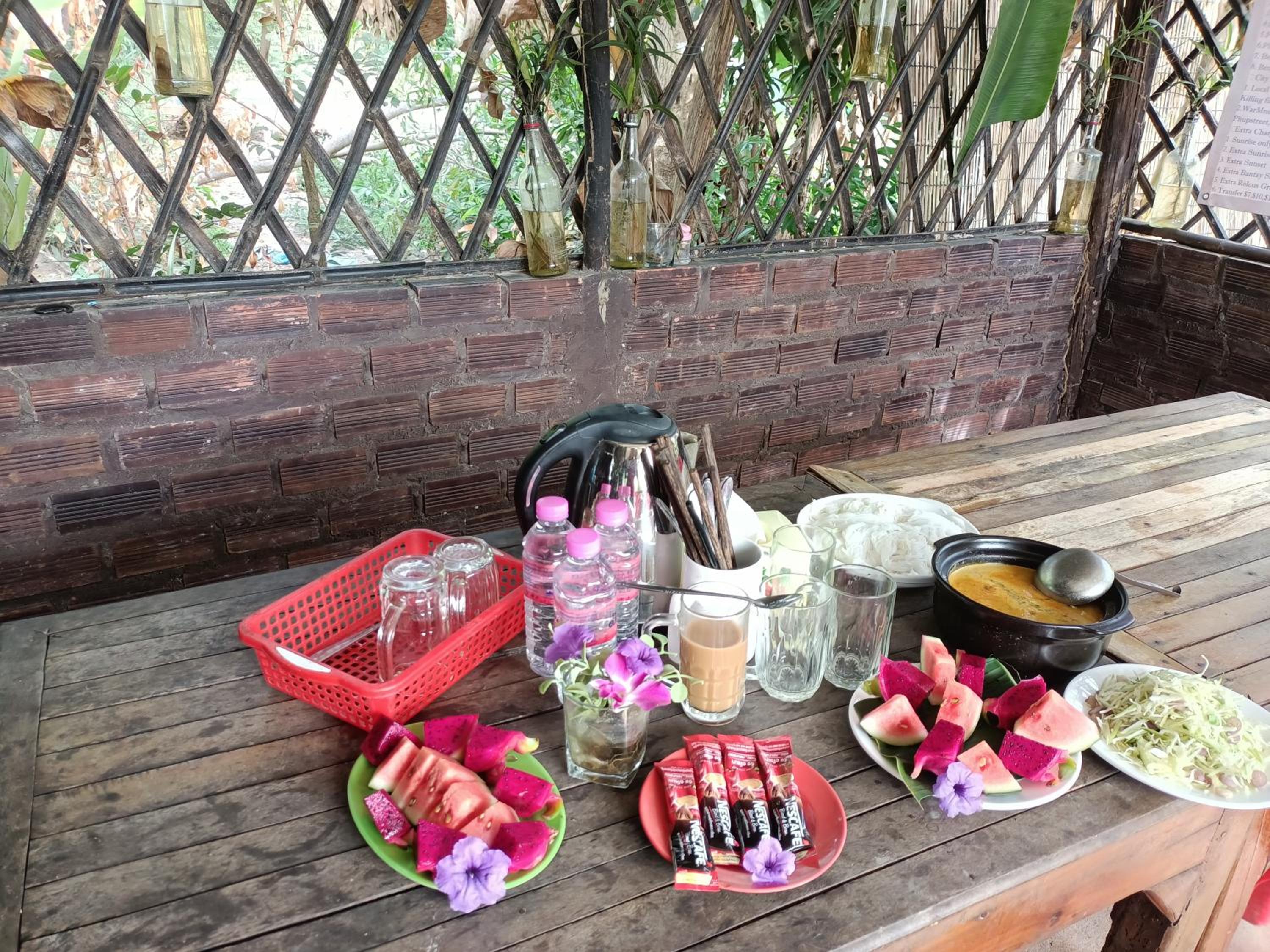 Phonluer Angkor Homestay SiemReap - Local Vibe view 3