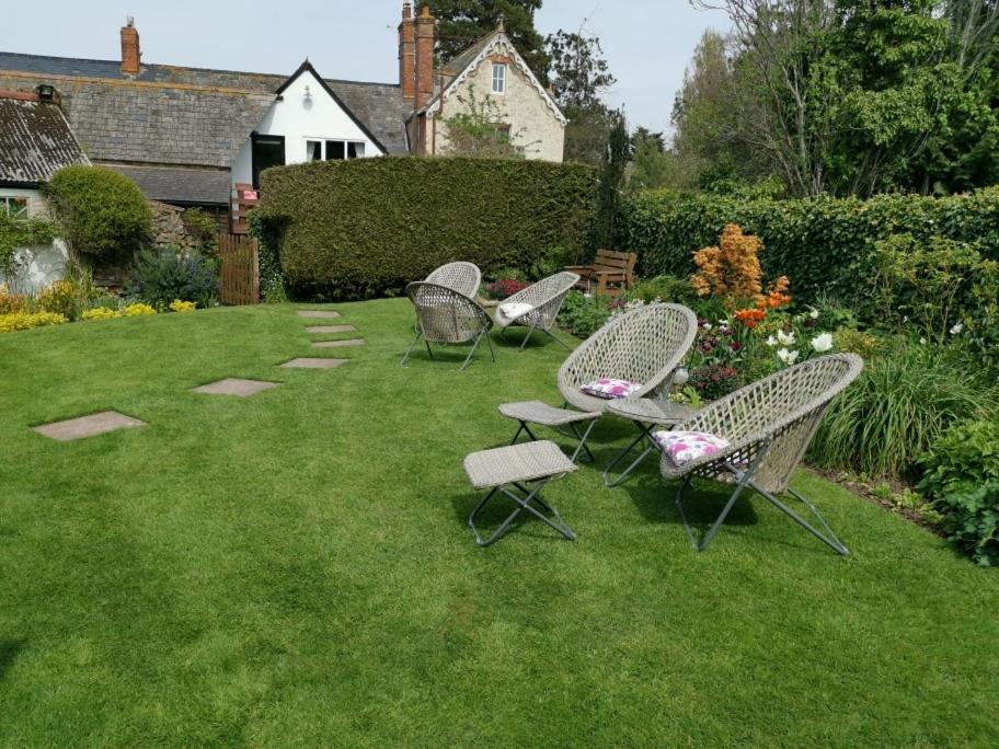 Steps Farmhouse B&B view 3