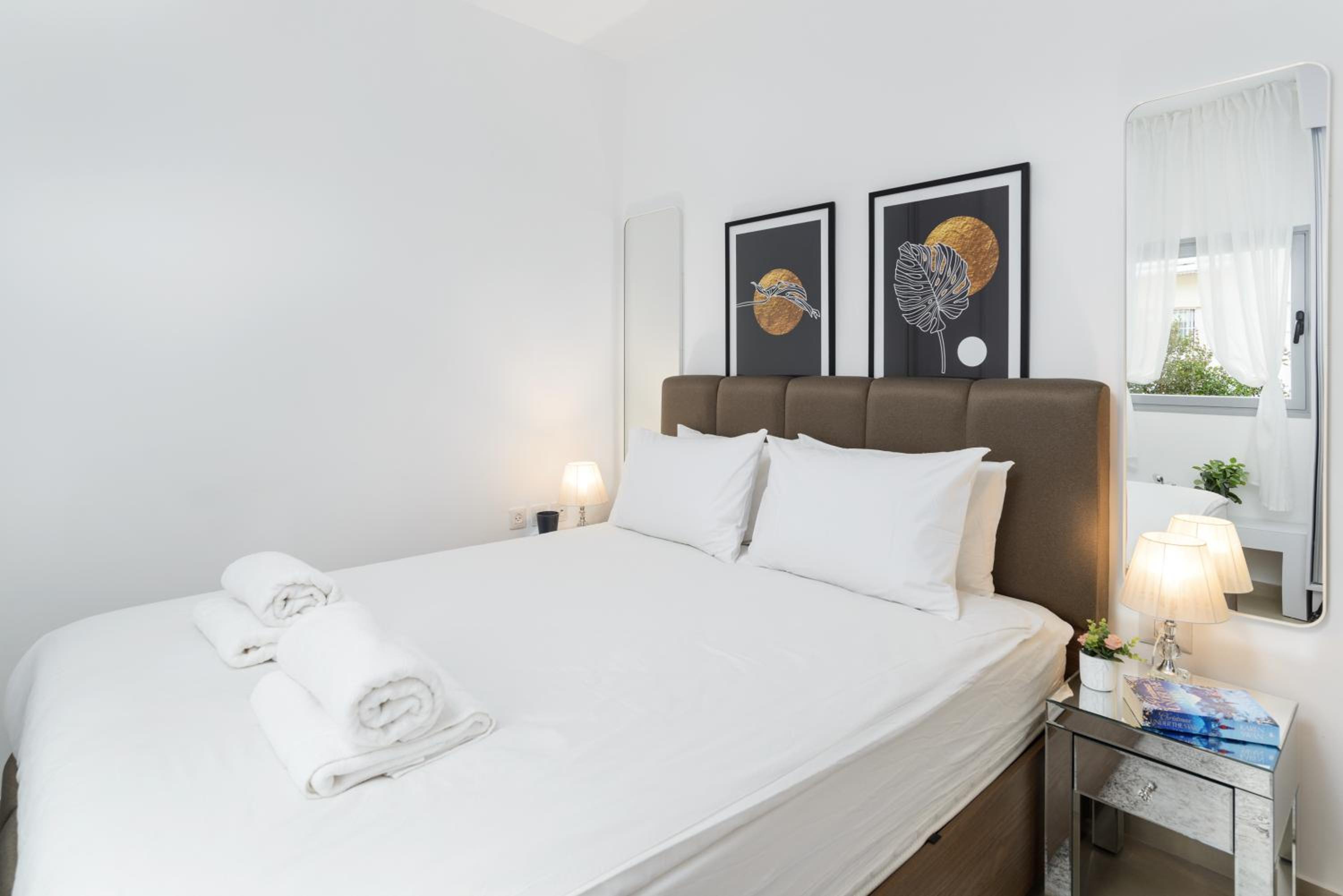 Mamad Quiet Apt & Terrace Near Beach By Feelhome