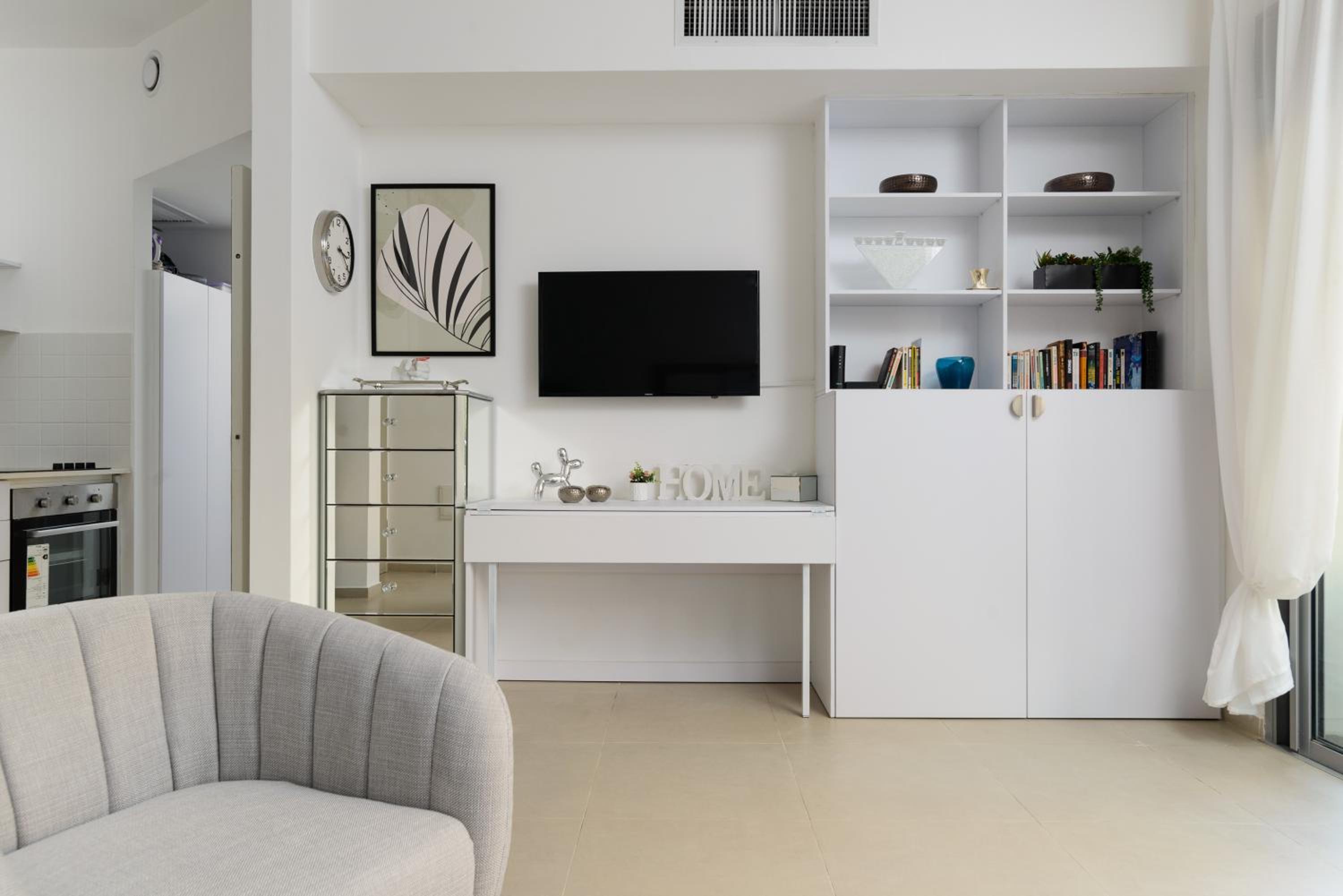 Mamad Quiet Apt & Terrace Near Beach By Feelhome