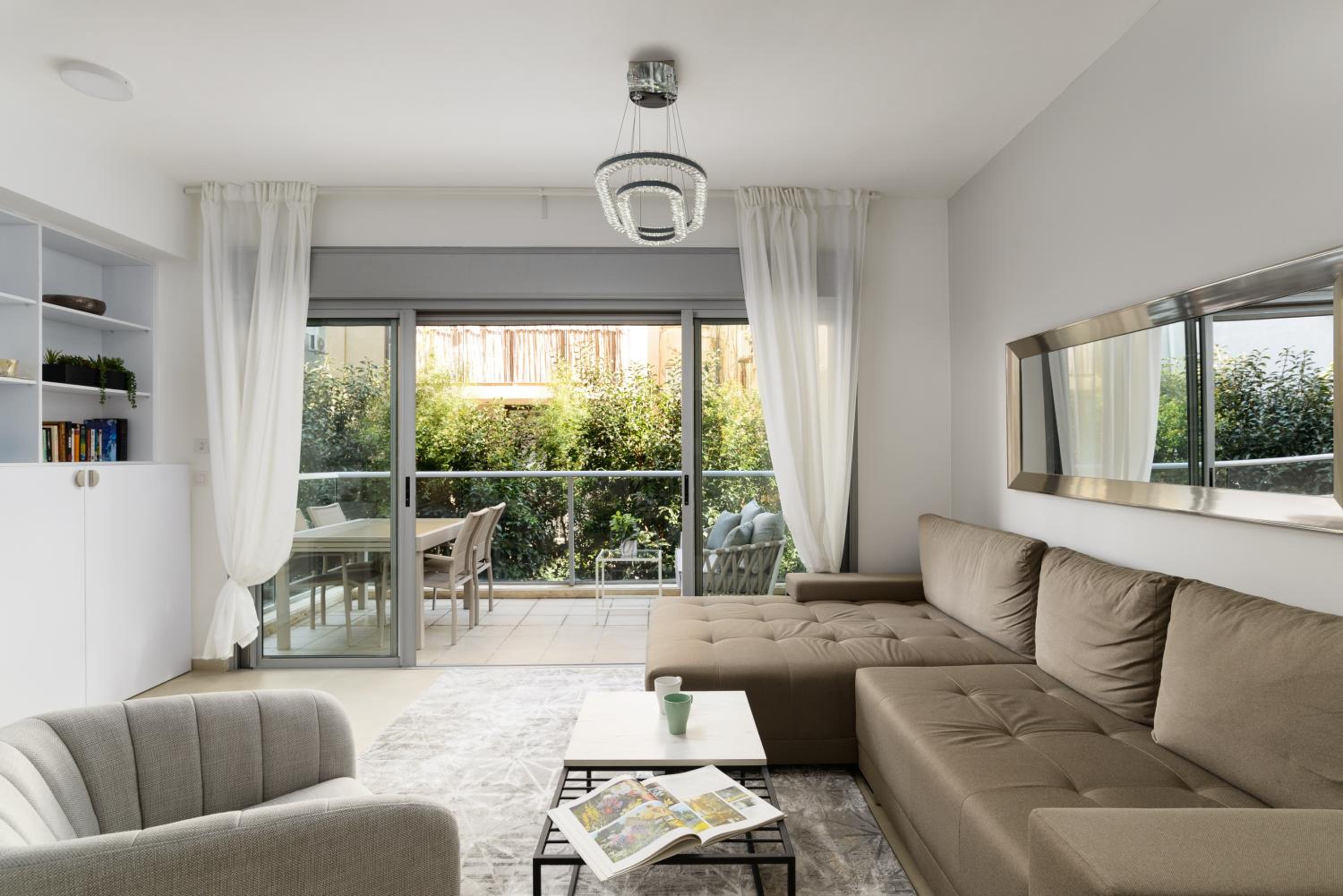 Mamad Quiet Apt & Terrace Near Beach By Feelhome