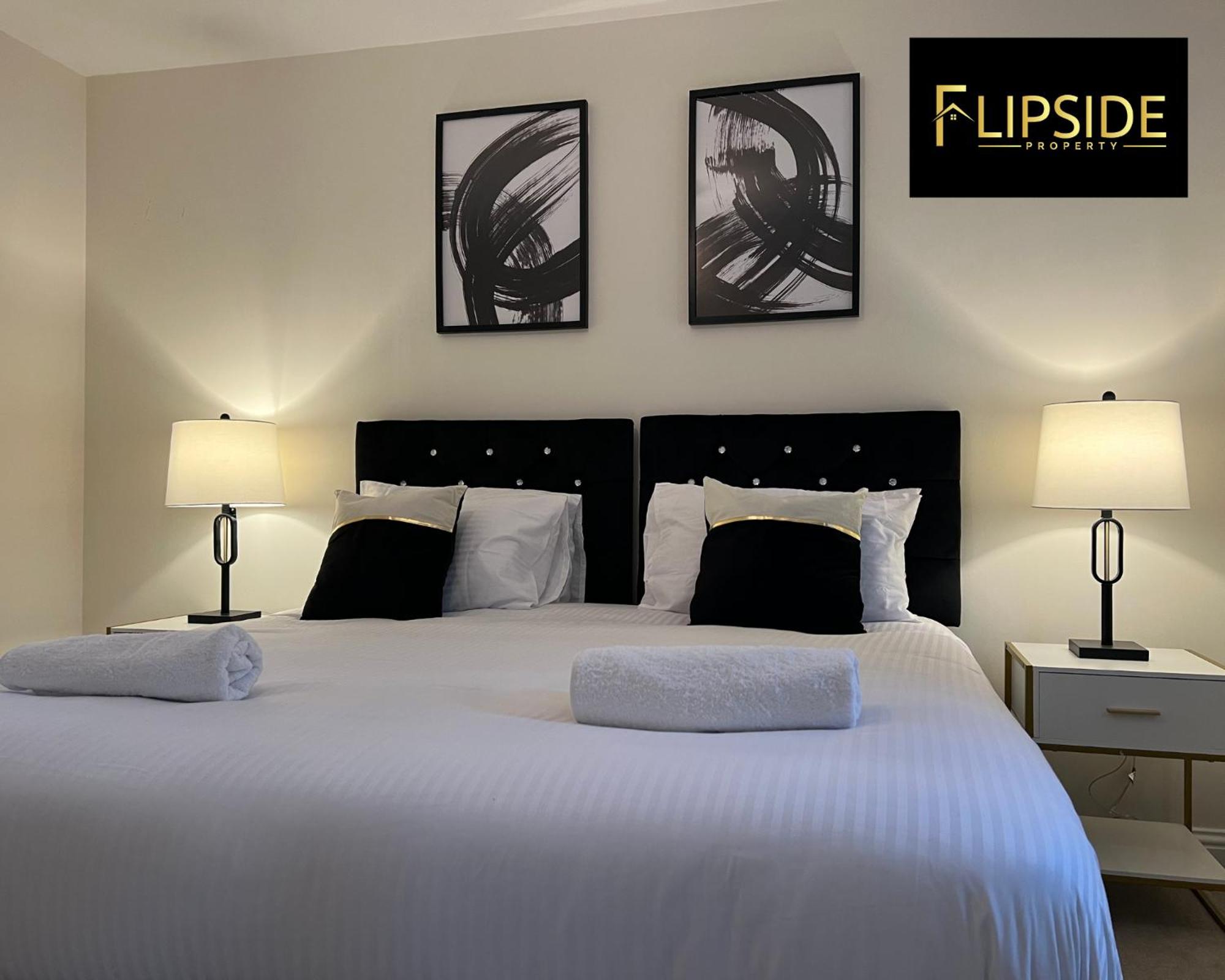 Three Bedroom Semi Detached House By Flipside Property Aylesbury Serviced Accommodation & Short Lets With Wifi & Parking view 4
