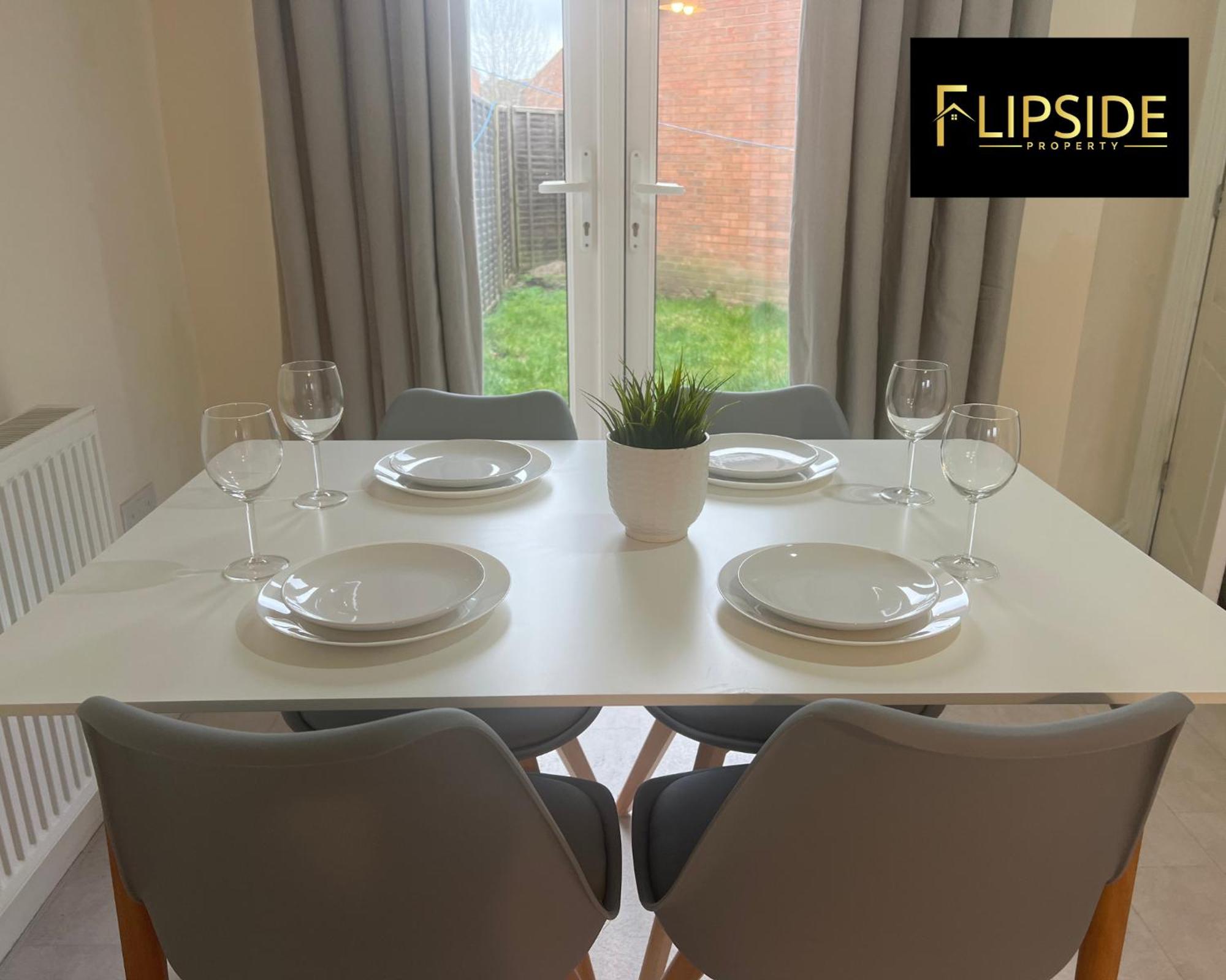 Three Bedroom Semi Detached House By Flipside Property Aylesbury Serviced Accommodation & Short Lets With Wifi & Parking view 5