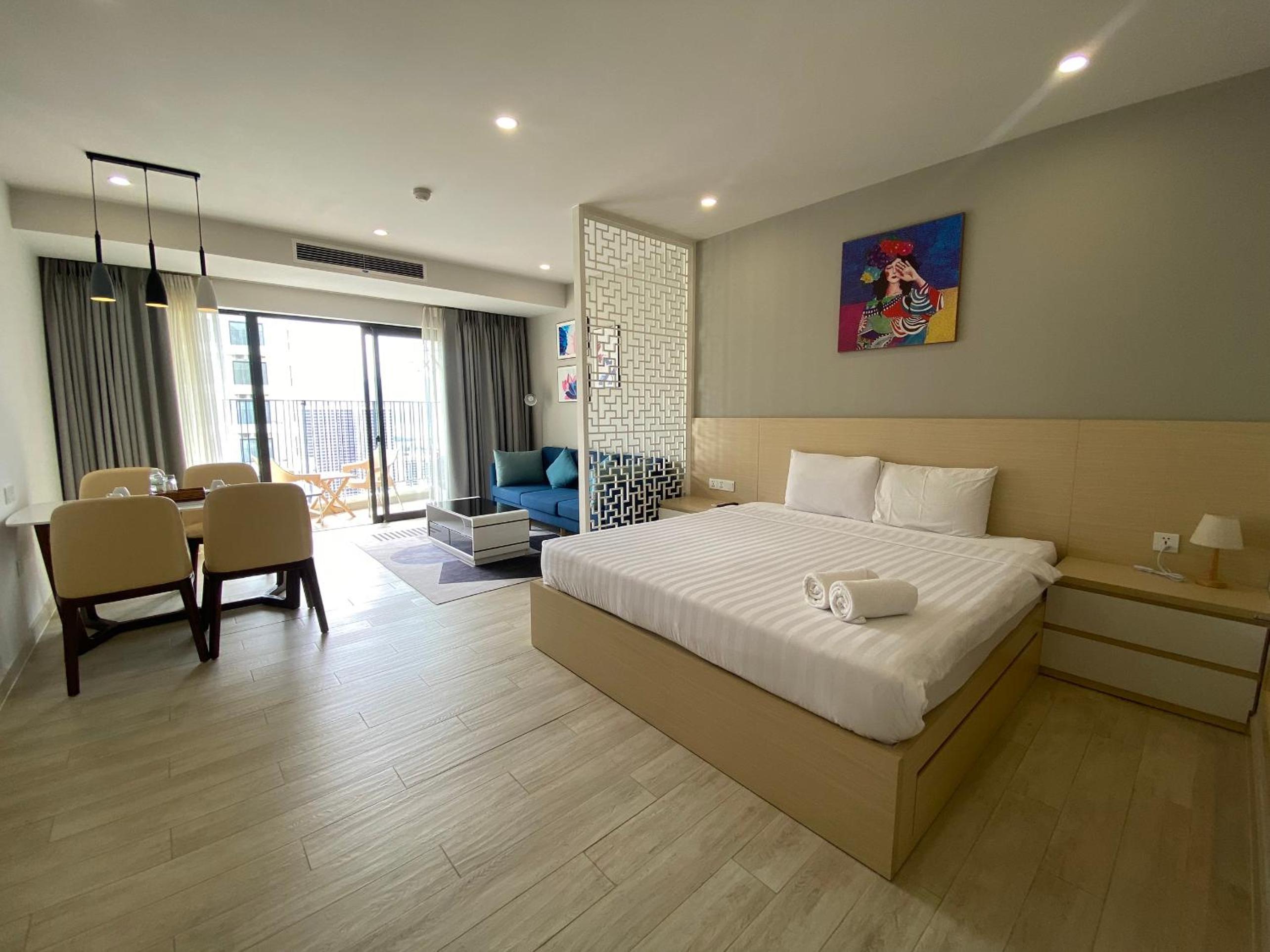Gold Coast Luxury Apartment Nha Trang view 5
