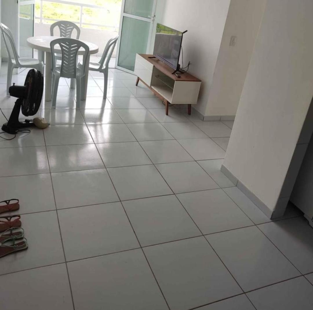 Apartamento com Mobília