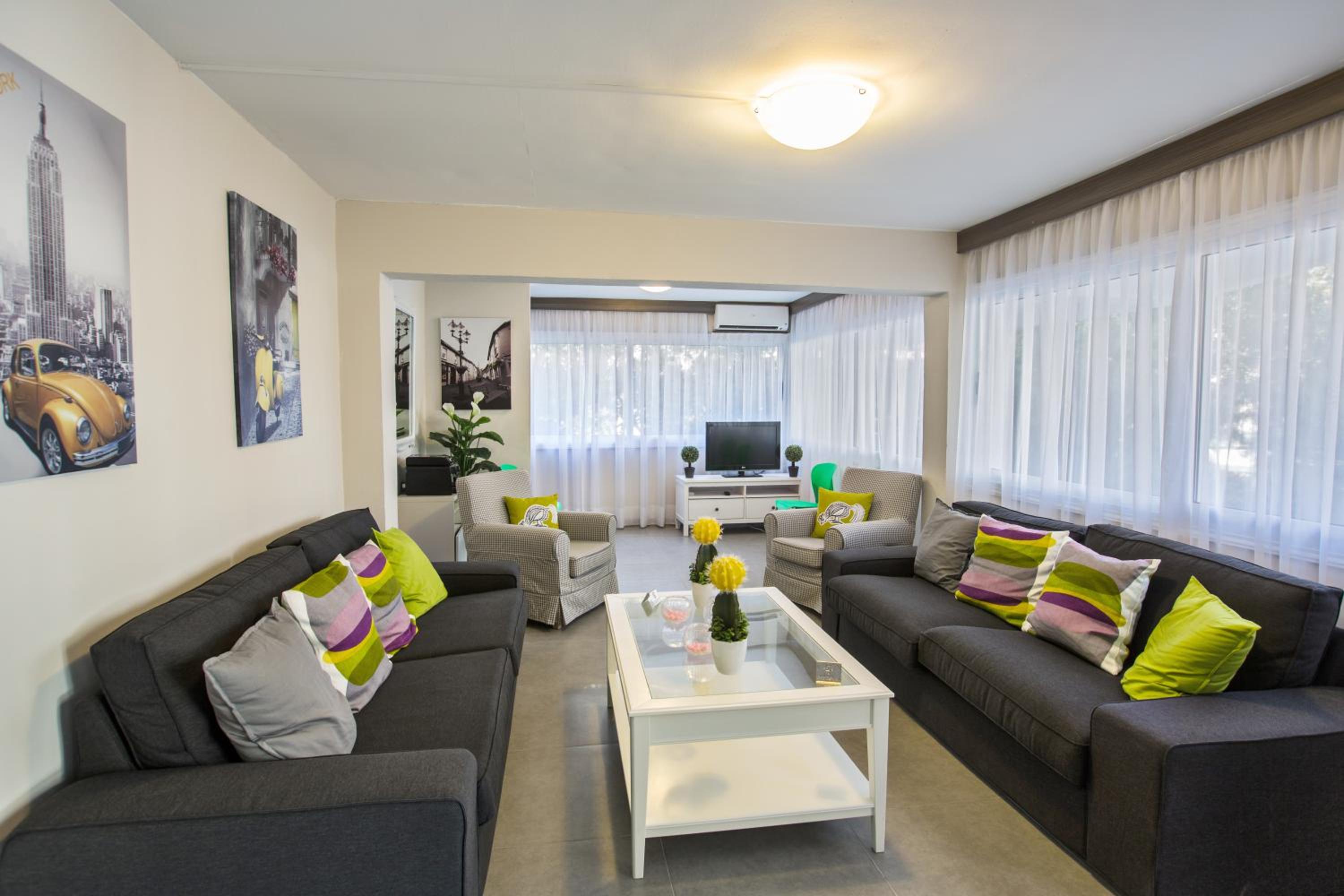 Ayia Napa Holiday Apartment So2