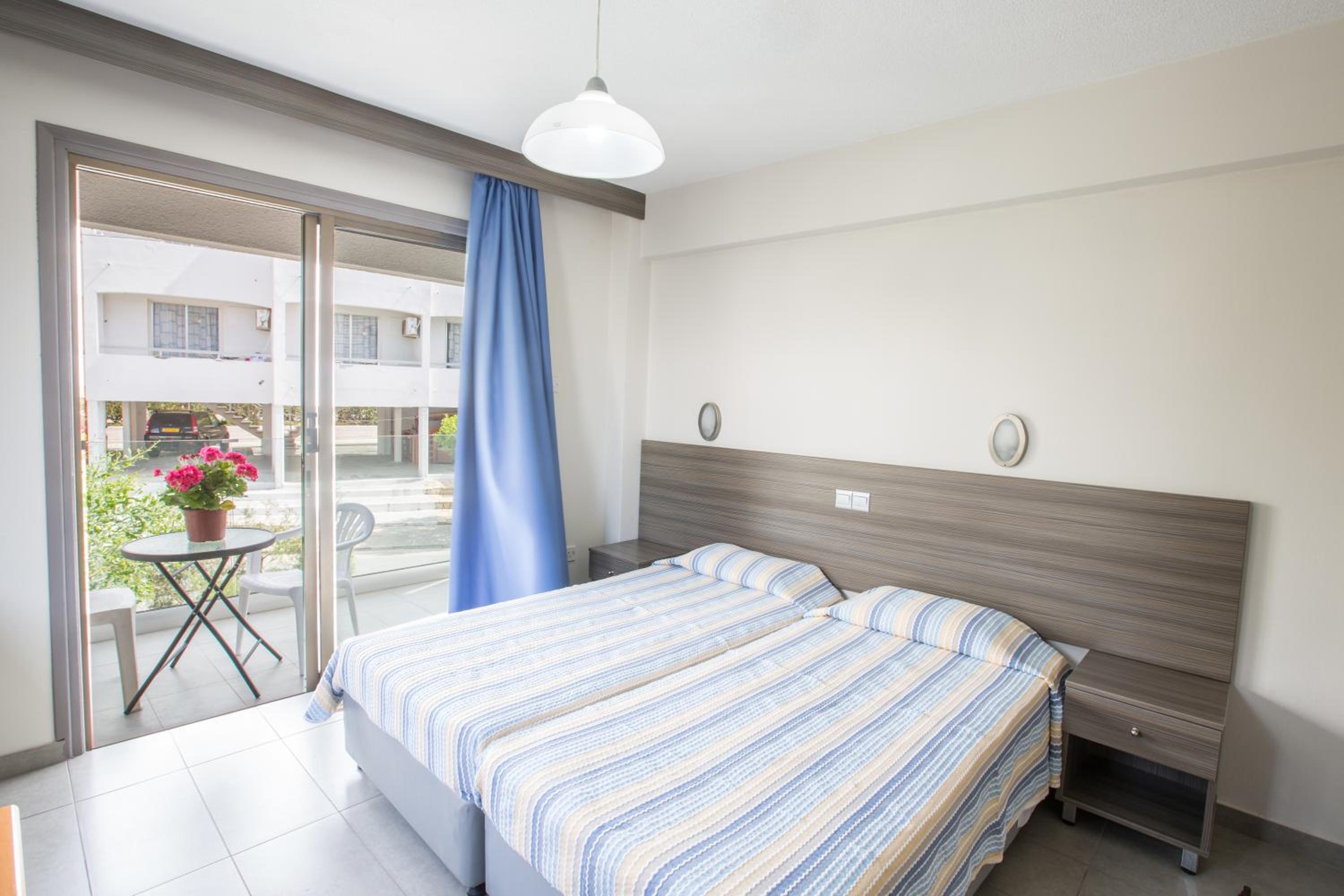 Ayia Napa Holiday Apartment So7