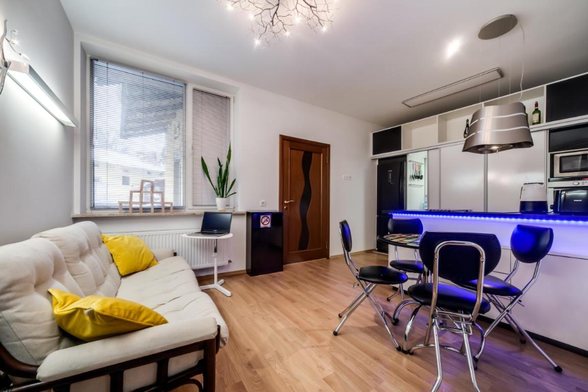 SOVA Apartment Lviv Сenter Сity view 3