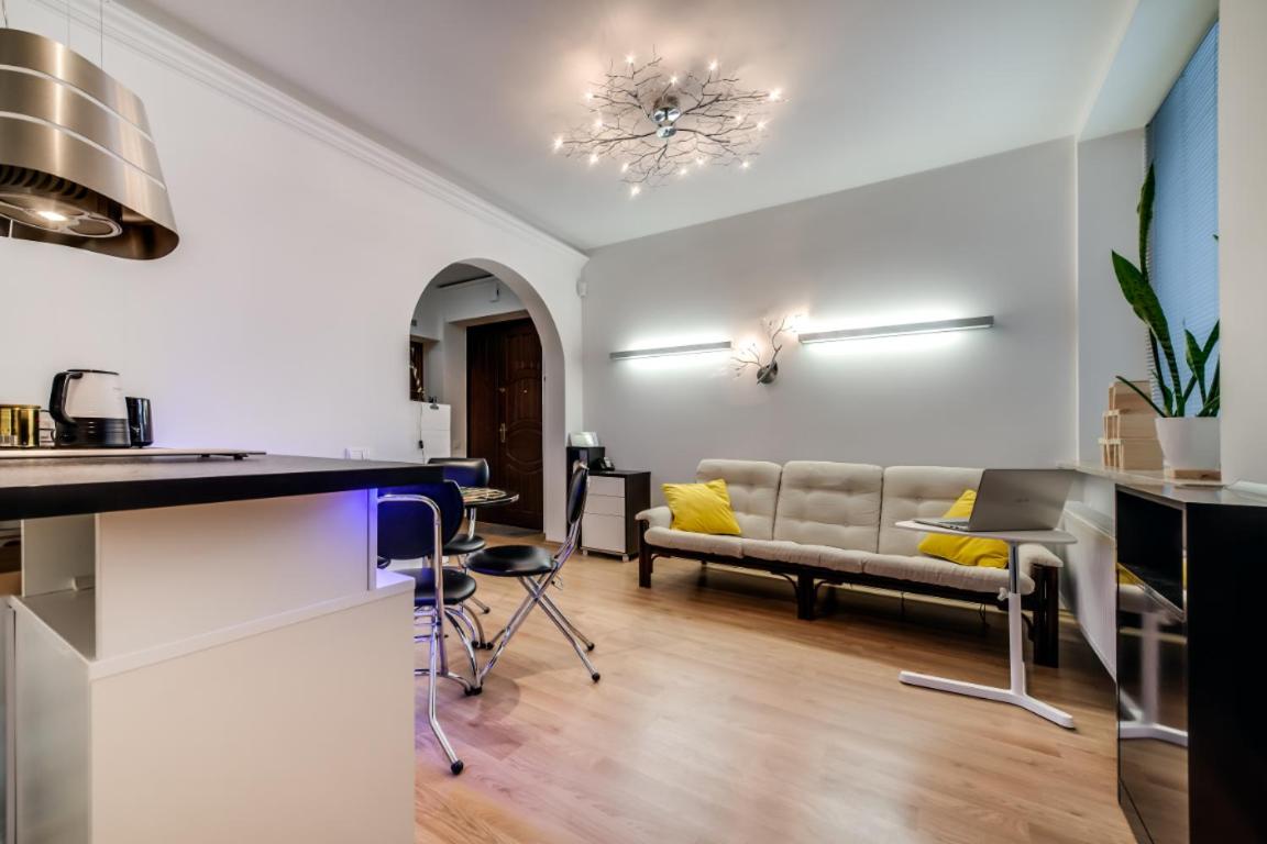 SOVA Apartment Lviv Сenter Сity view 2