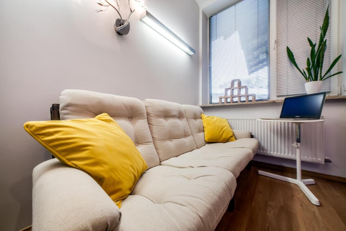 SOVA Apartment Lviv Сenter Сity view 4