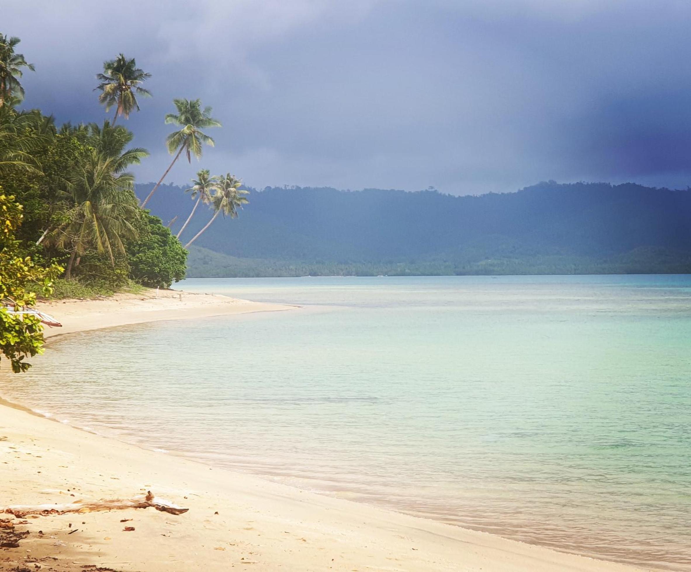 The Beach House at Dipnay San Fernando, El Nido view 2