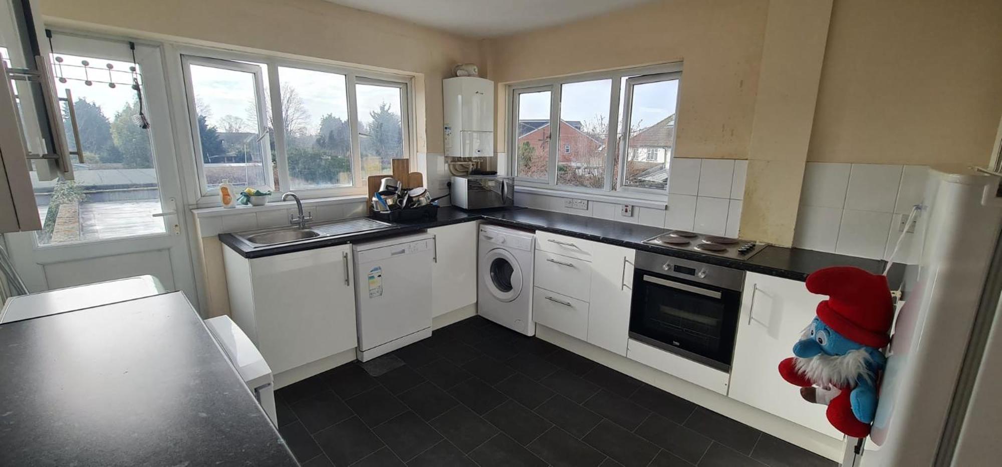 Move inn Estates - Multiple Rooms