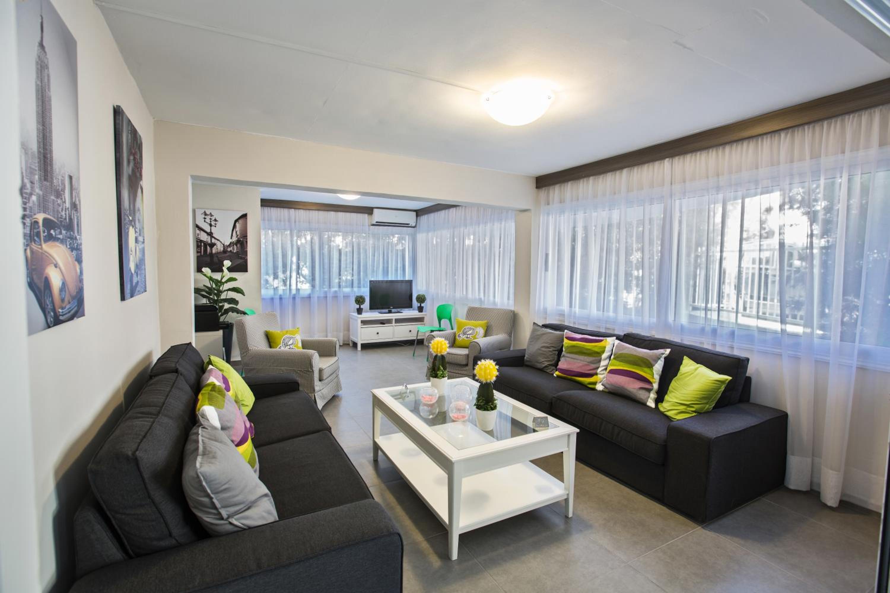Ayia Napa Holiday Apartment So9