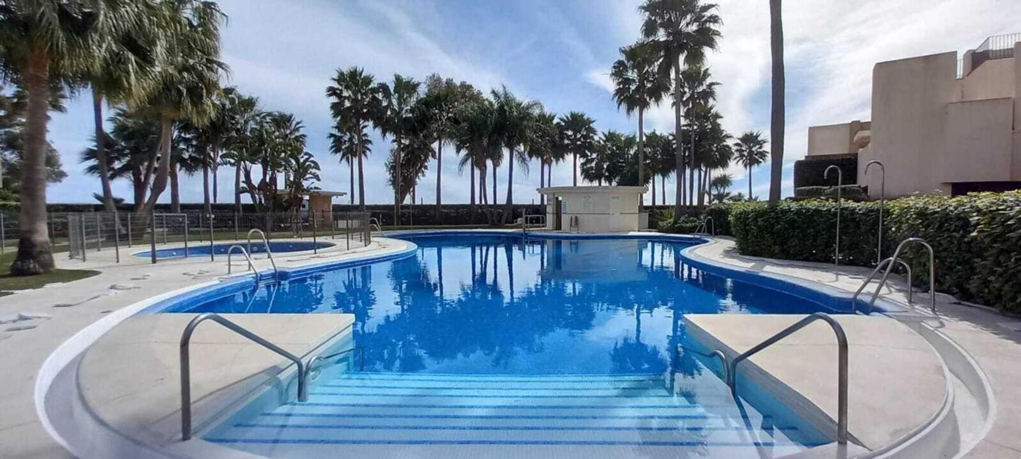 Hotel Bahia de la Plata - 2 dormitorios junto al mar - Image 1