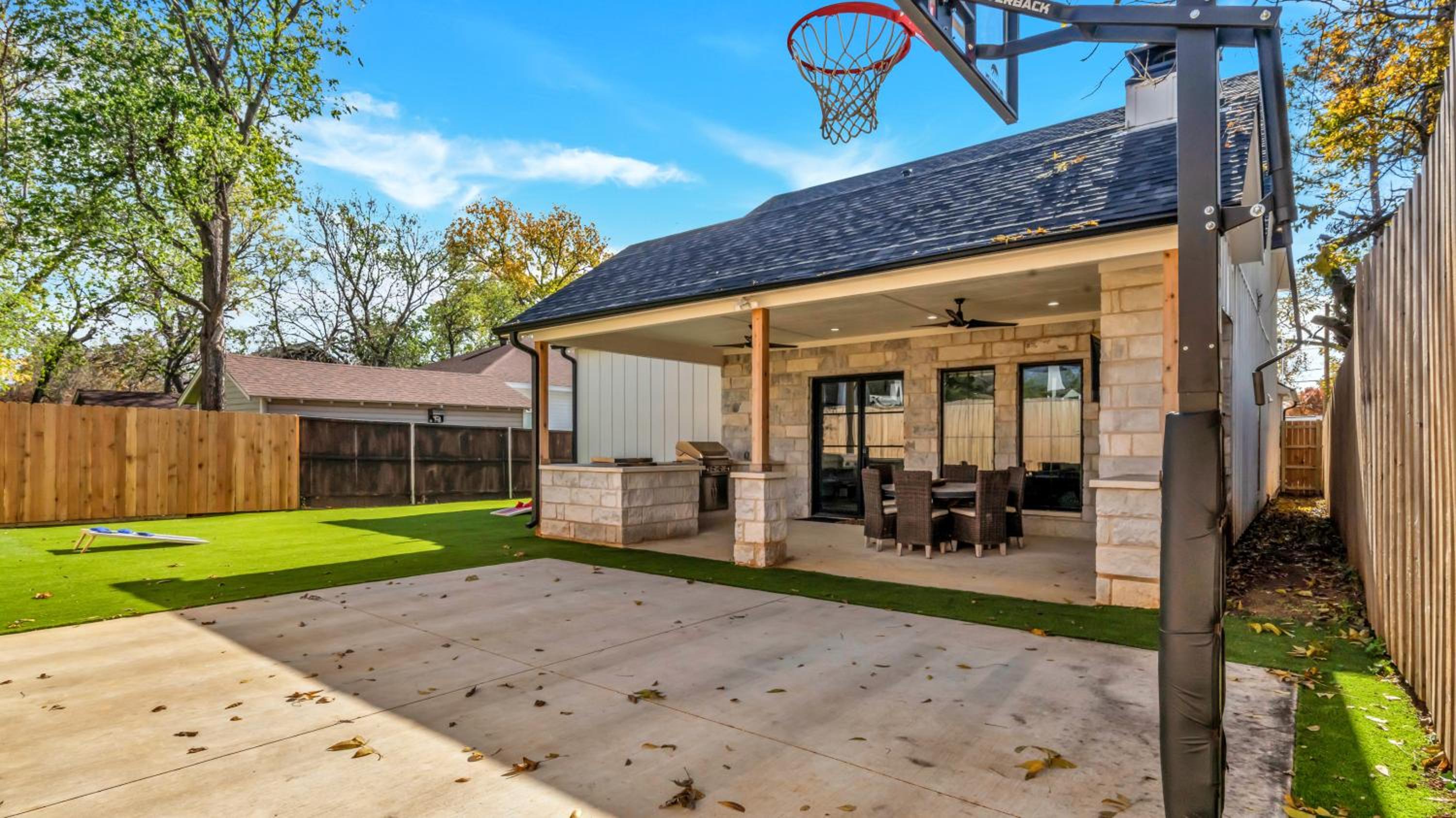 activities & amenities