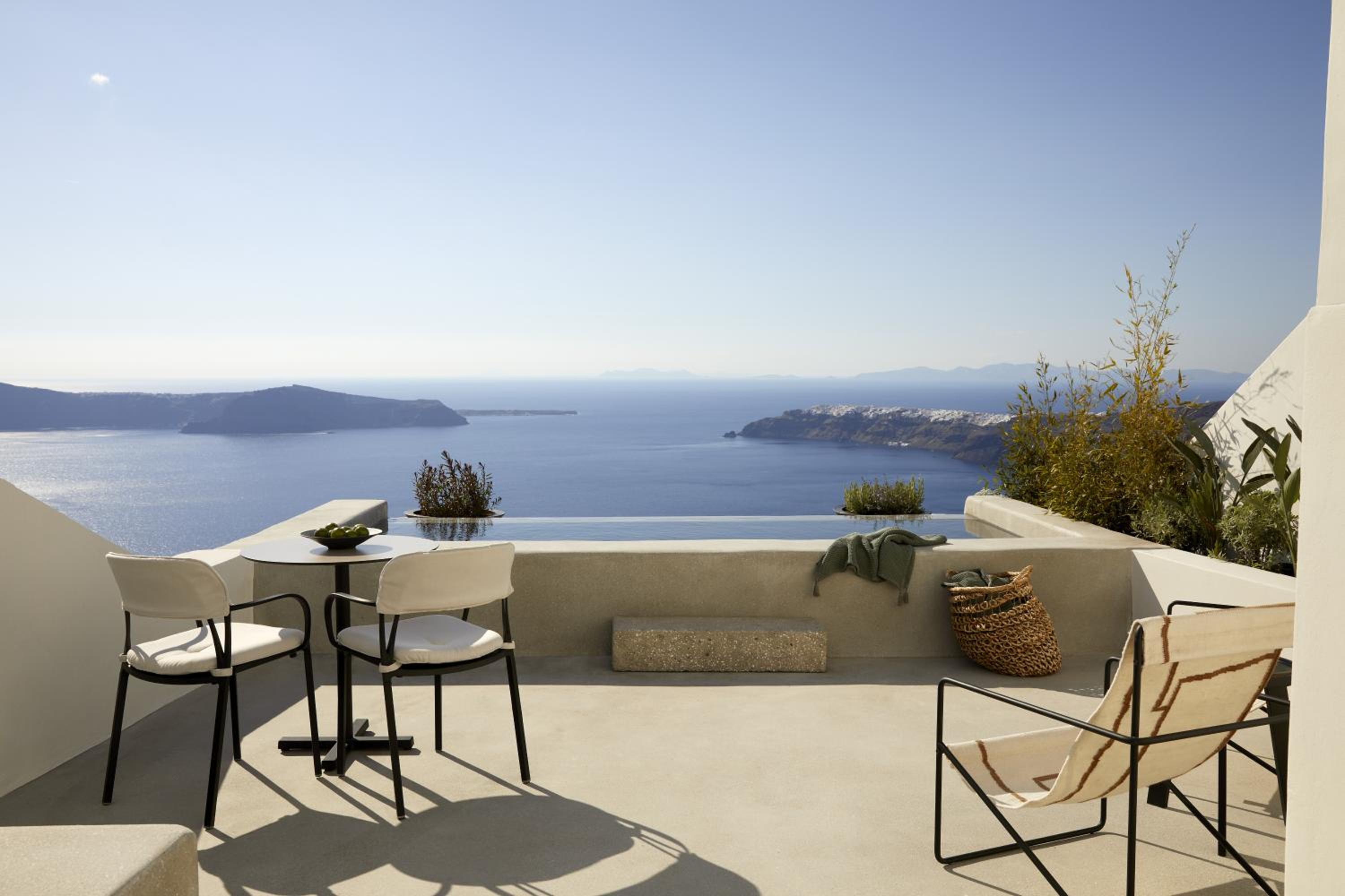 Atoles Retreat