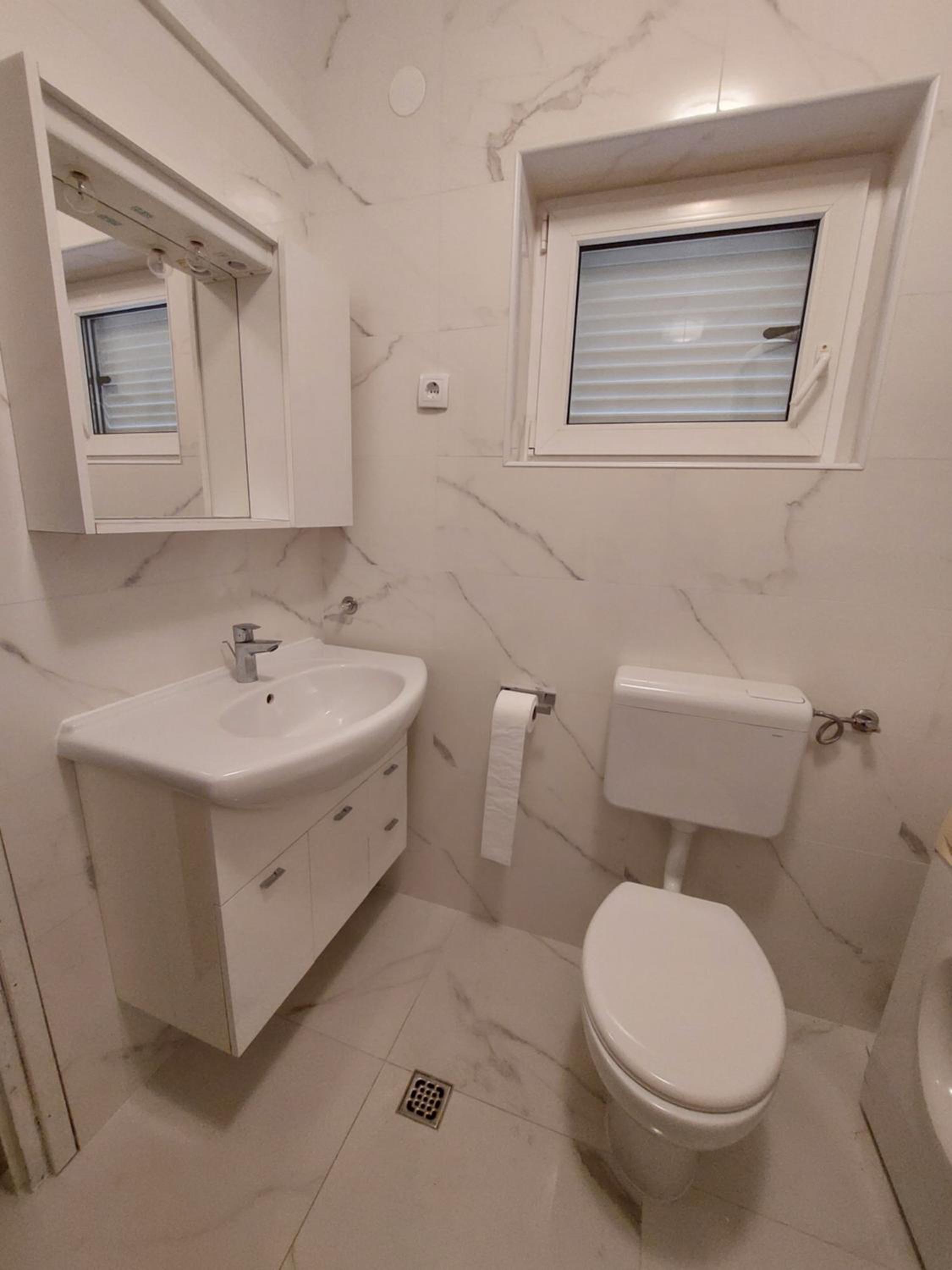 Apartments Pintar