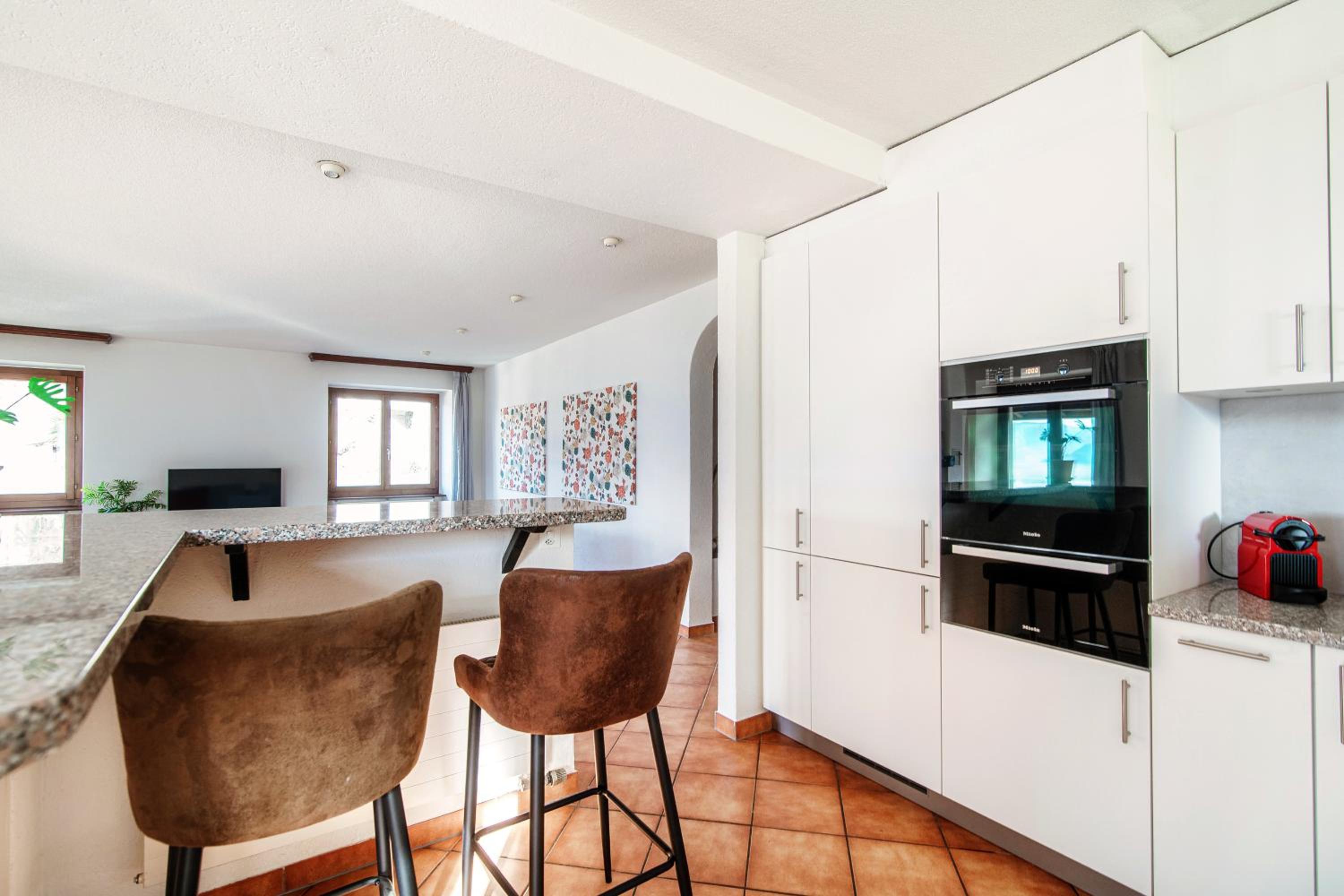 Lilia Apartment by Quokka 360 - large flat with panoramic view of Locarno