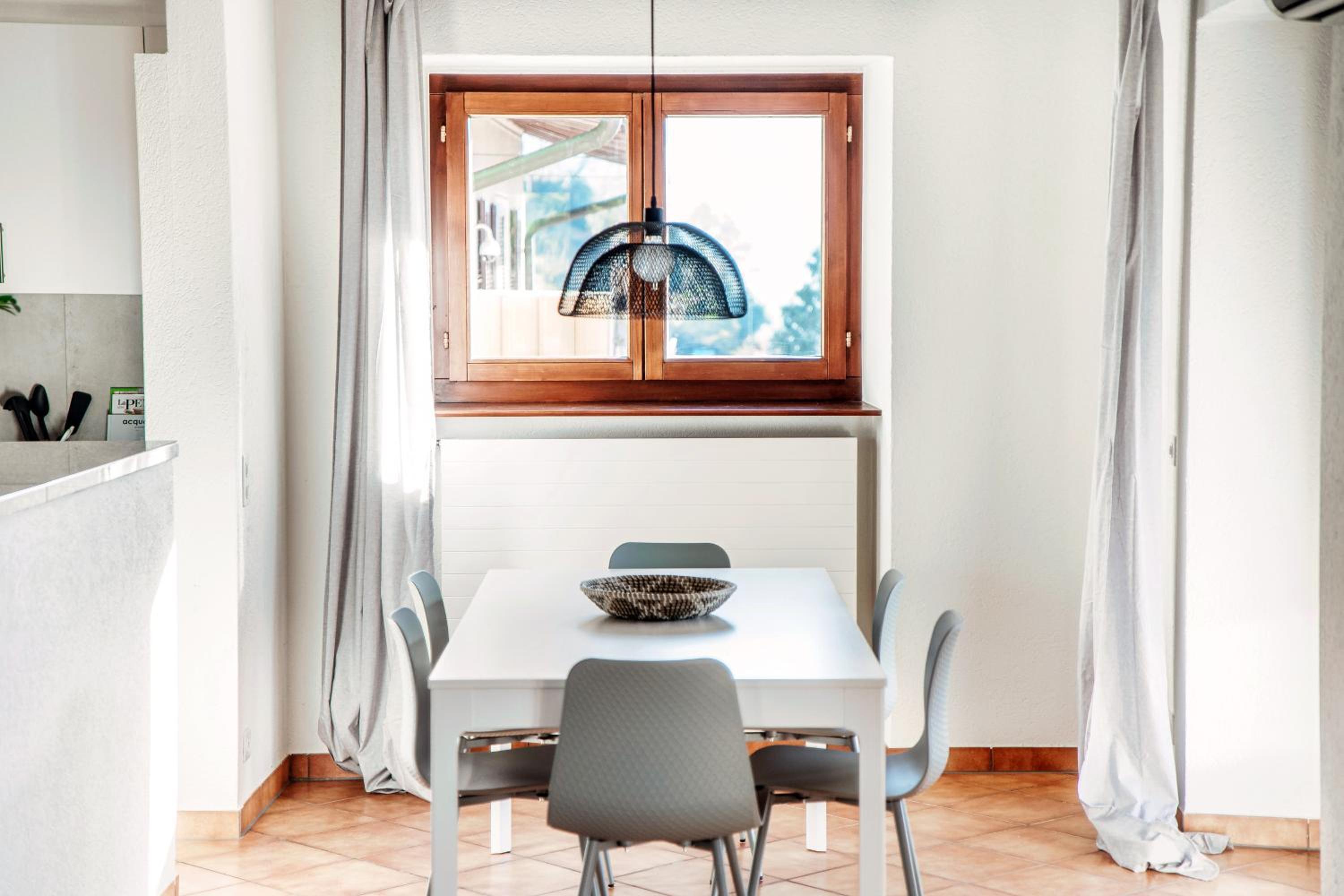 Lilia Apartment by Quokka 360 - large flat with panoramic view of Locarno