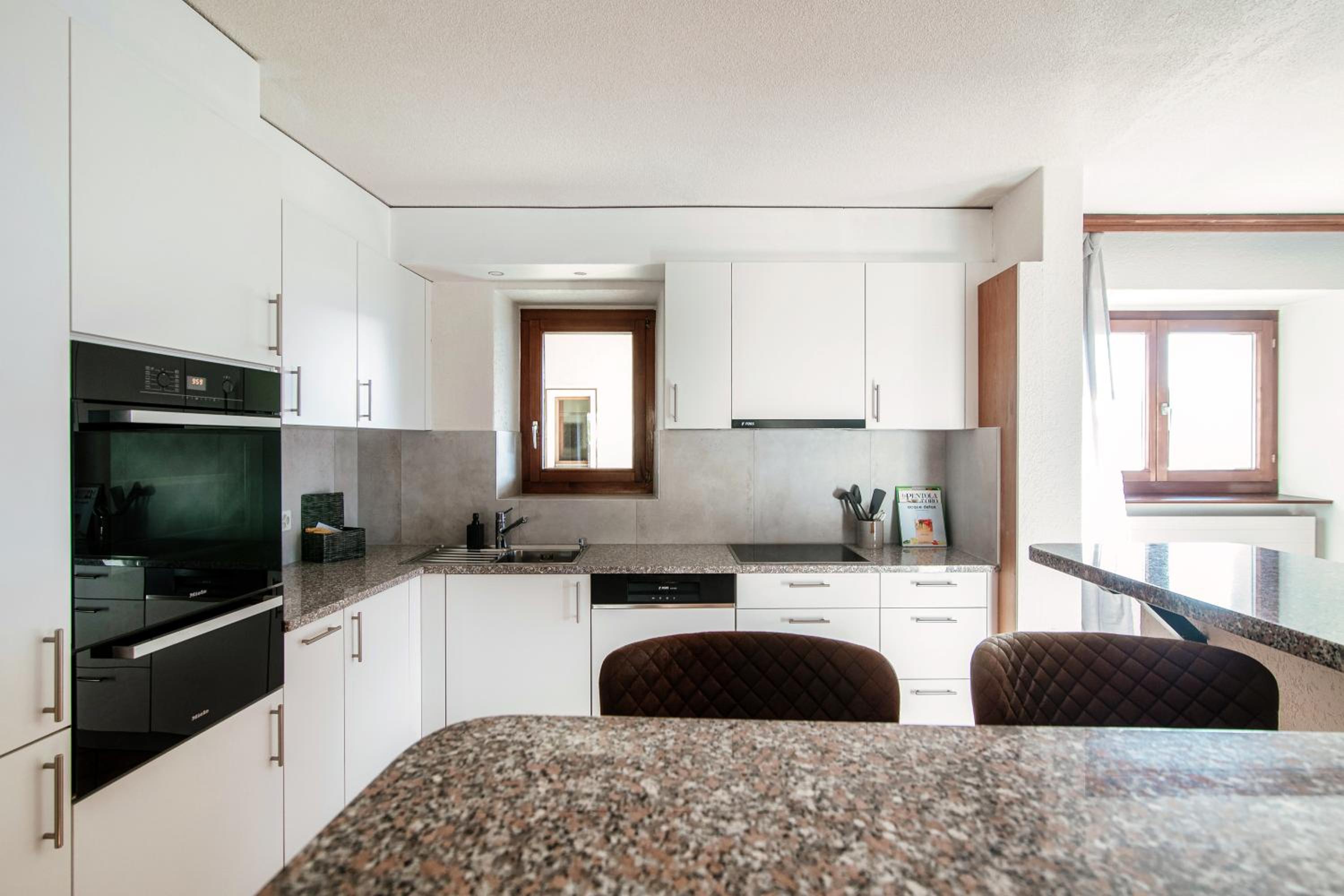 Lilia Apartment by Quokka 360 - large flat with panoramic view of Locarno