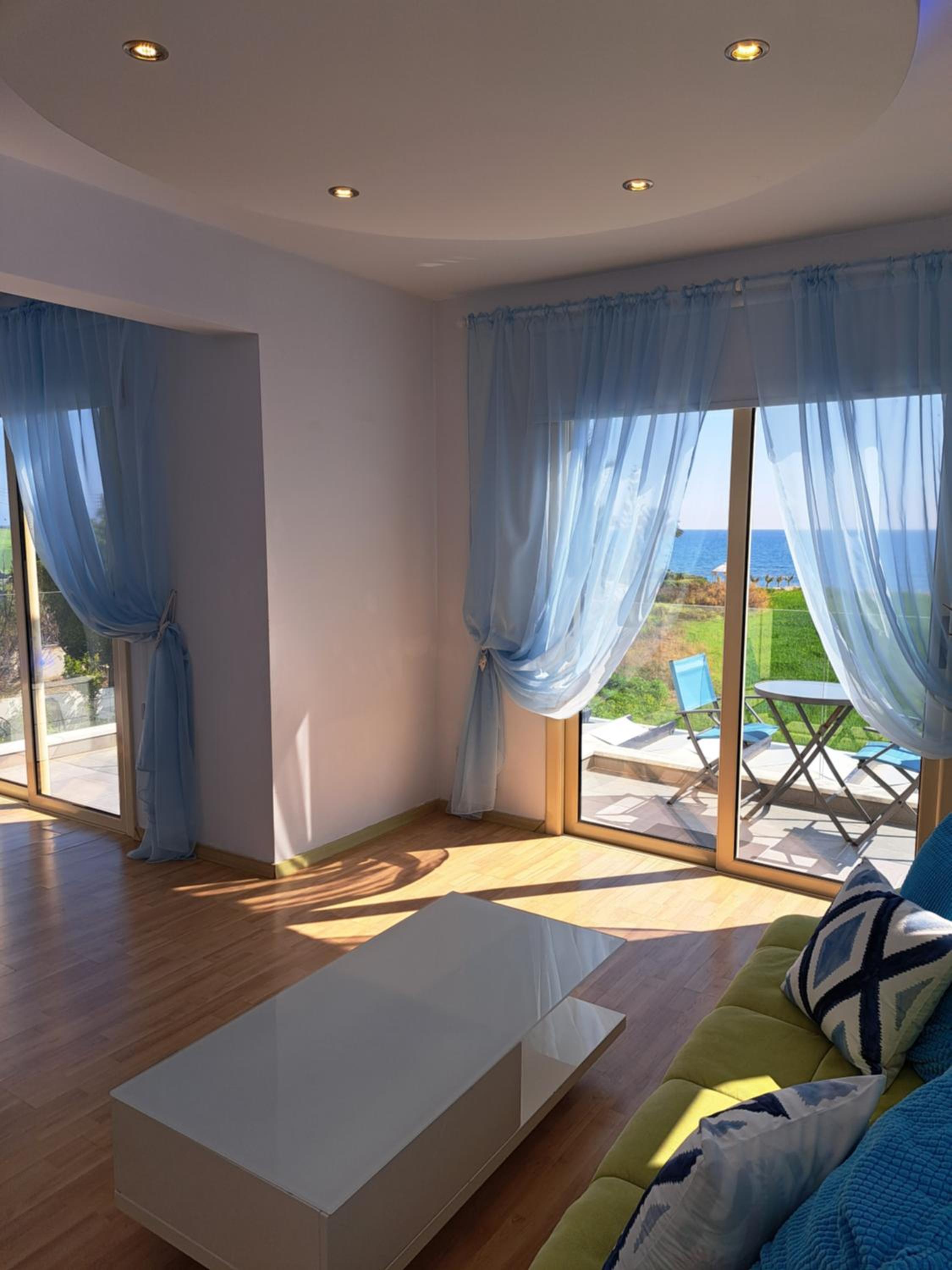 Villa Sunshine view 5