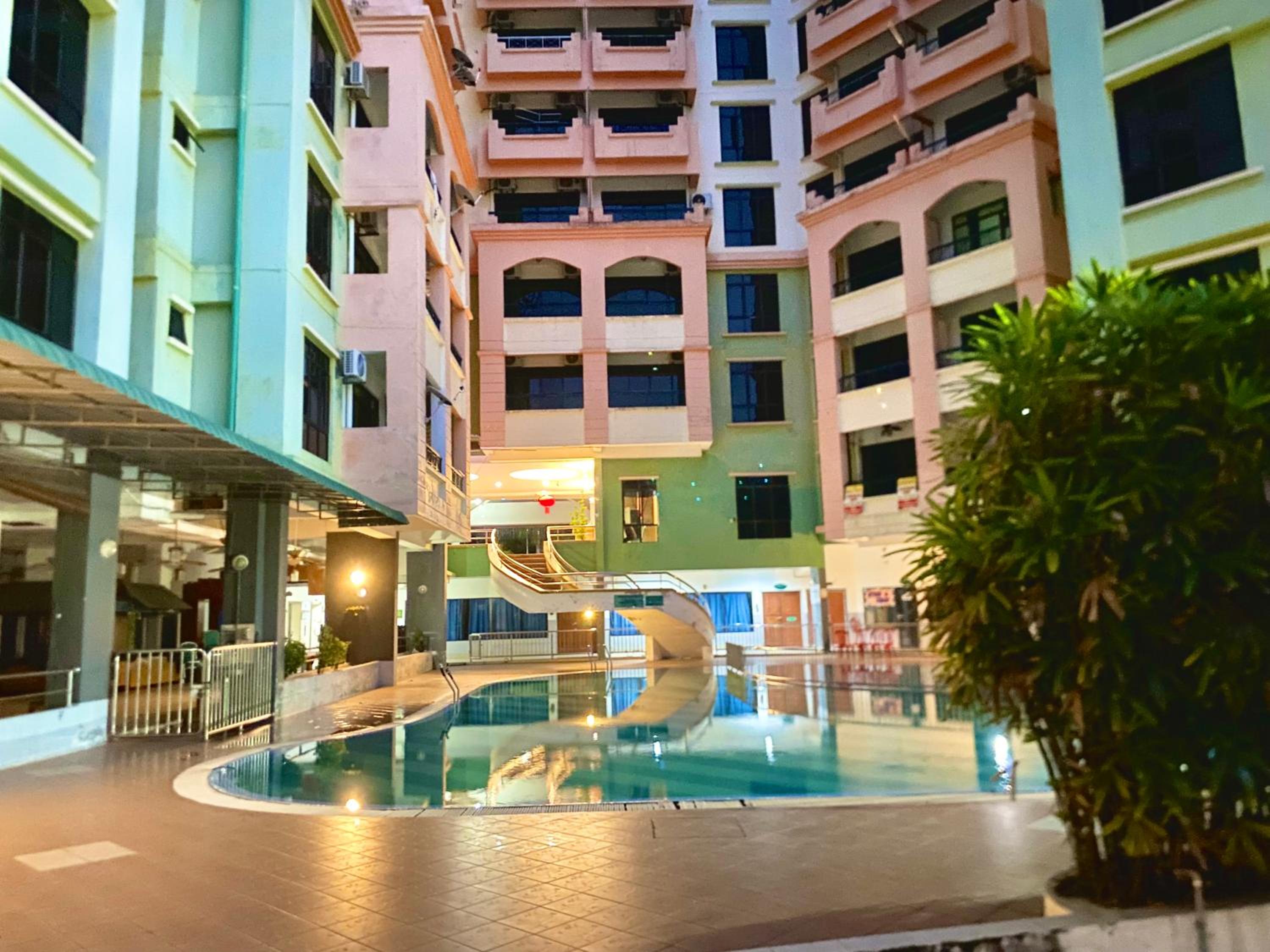 Homestay Legacy Kamariah Ahmad,Lumut view 4