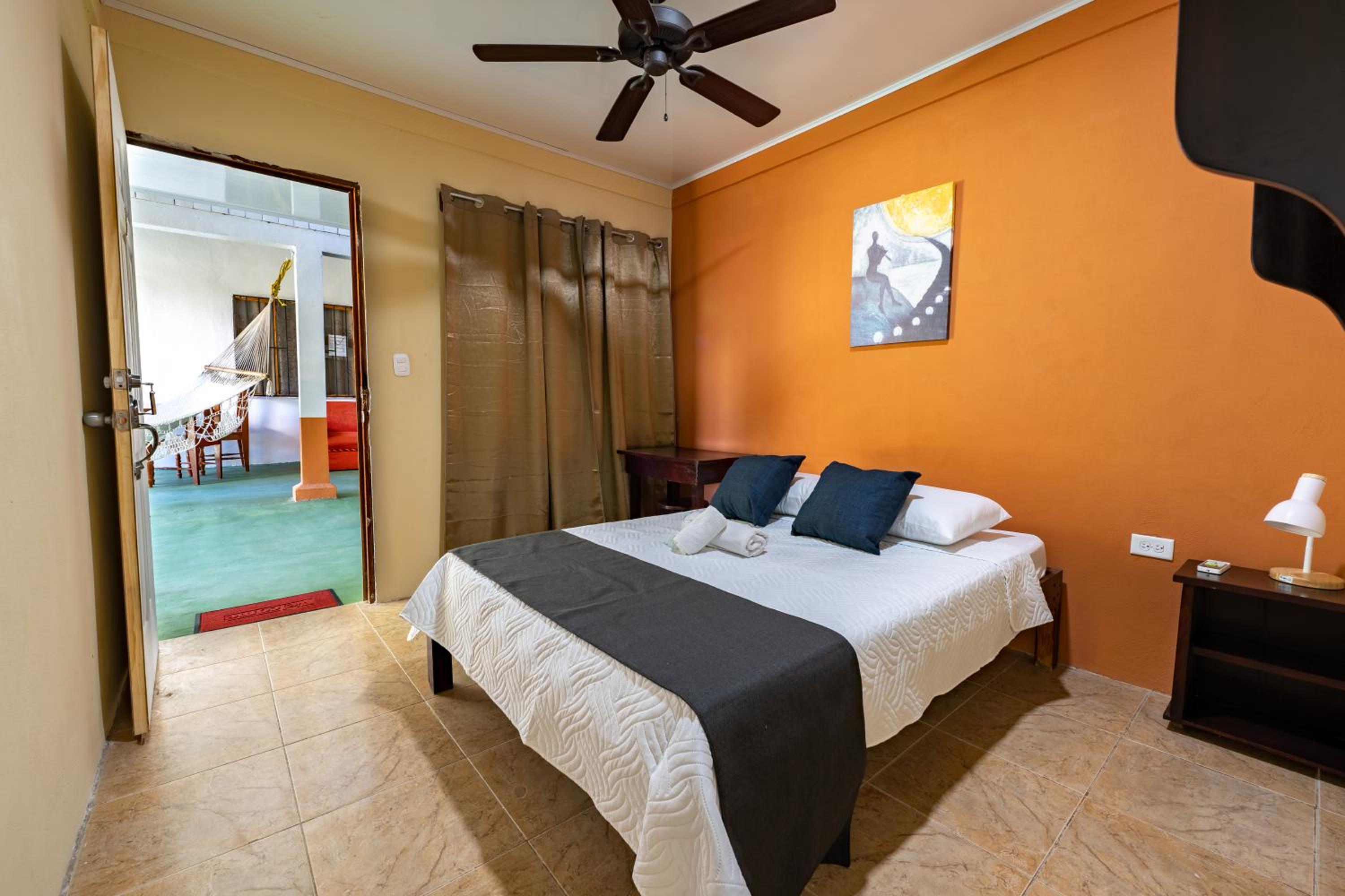 Hotel El Cocobolo Food&Rest Room 3 B&B WiFi AC Pkg Free Swimmingpool