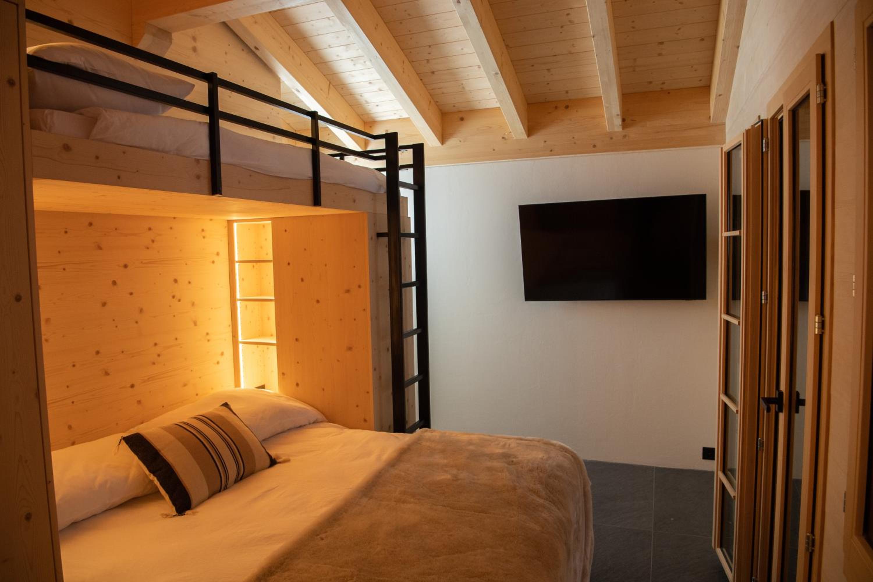 Chalet mit Kino und Jacuzzi in Gsteig b. Gstaad