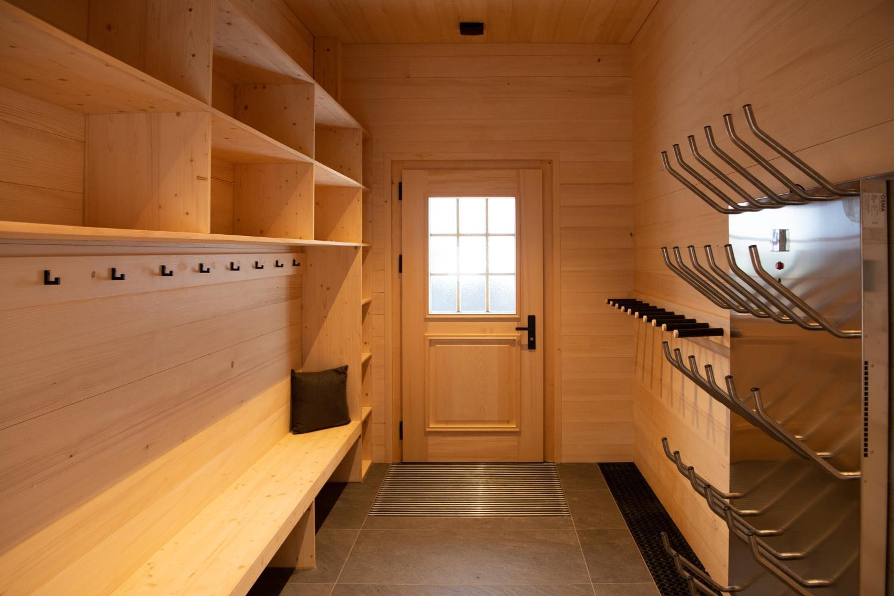 Chalet mit Kino und Jacuzzi in Gsteig b. Gstaad