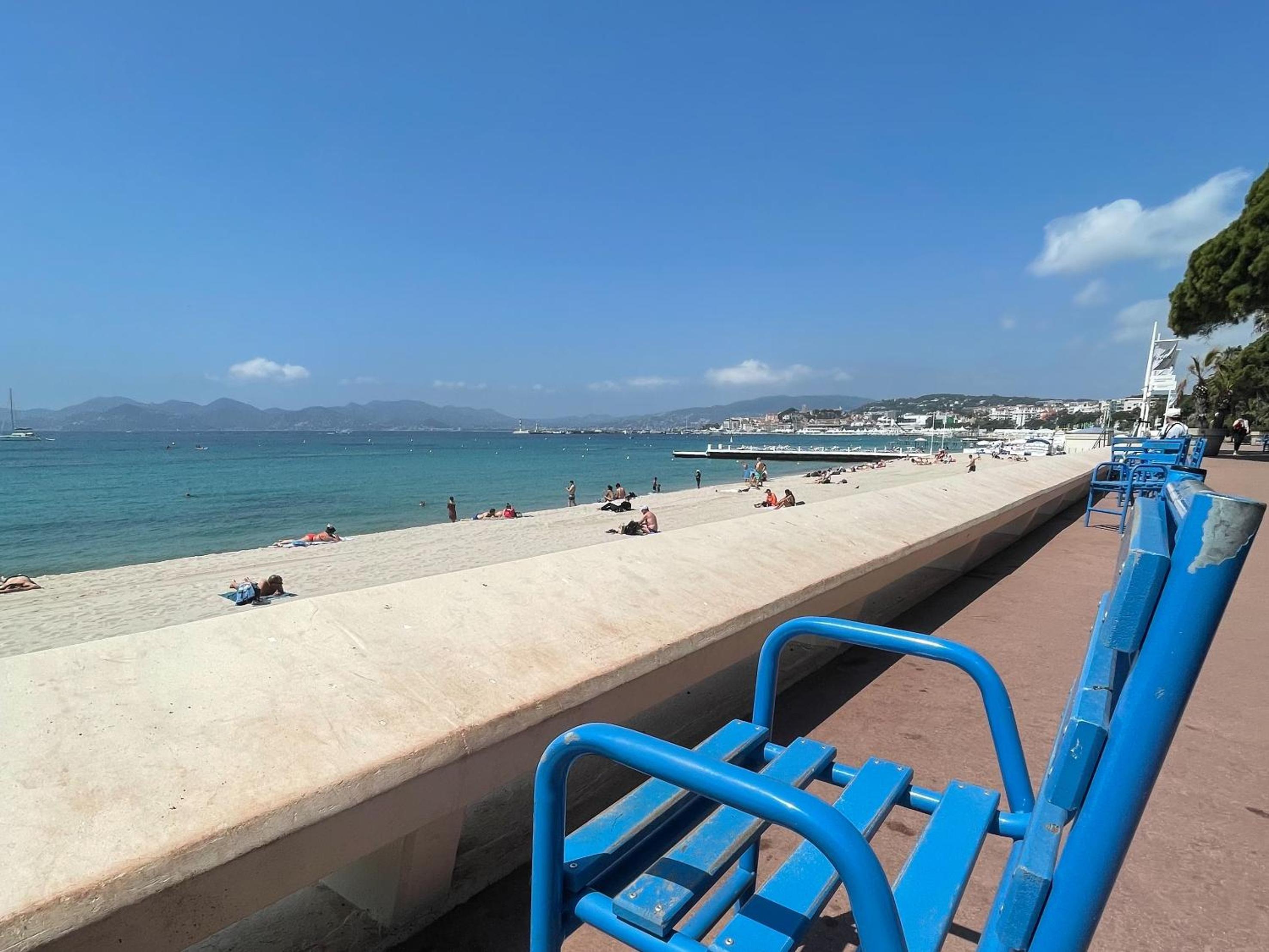 CROISETTE VUE MER LATERALE