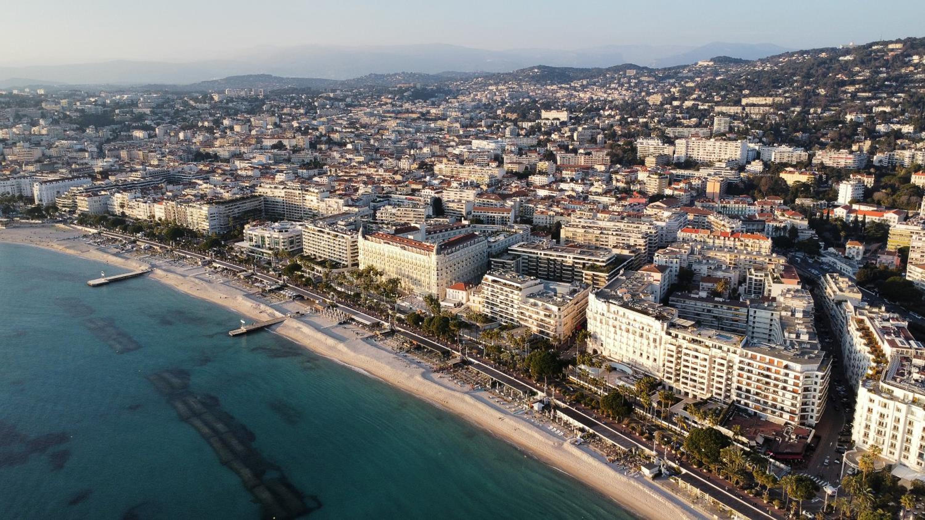 CROISETTE VUE MER LATERALE