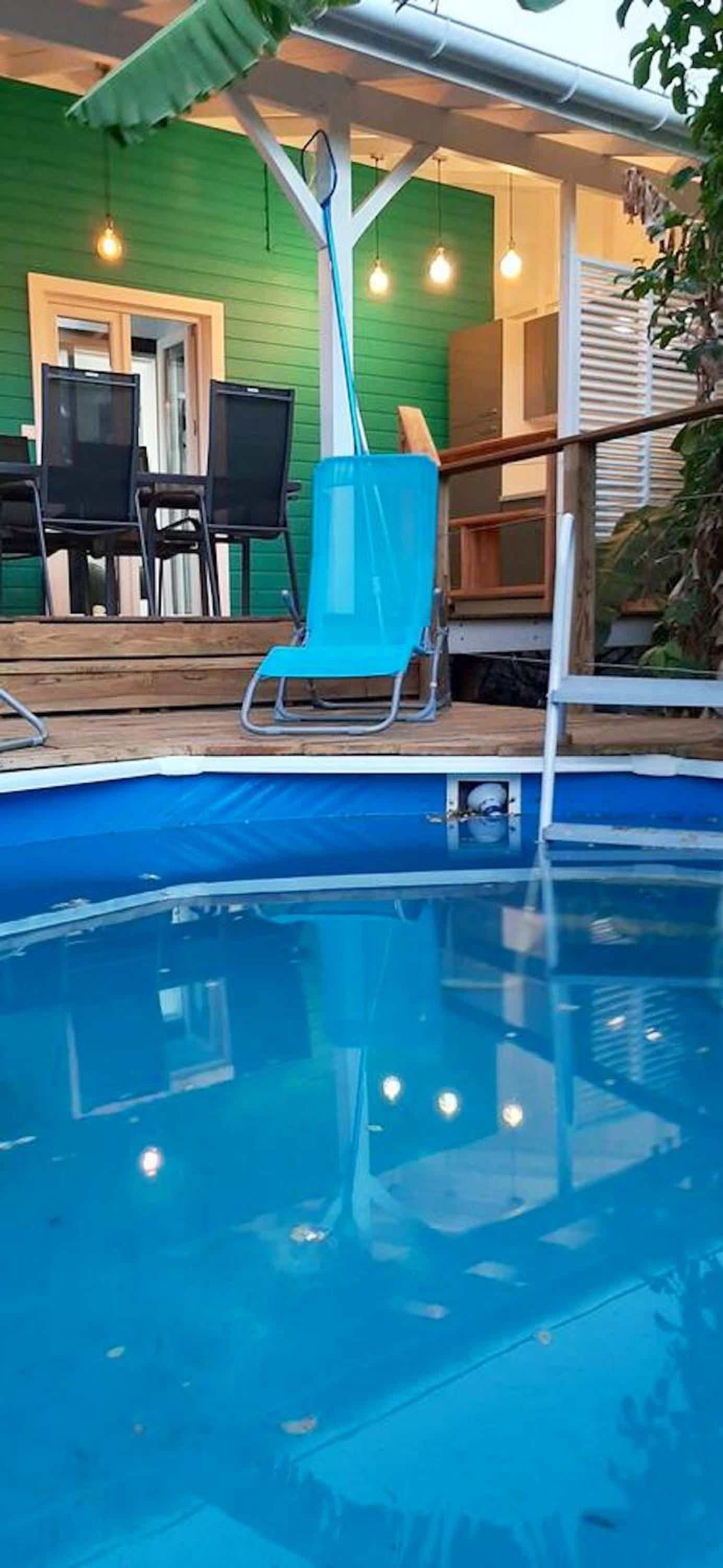 Bungalow idyllique a Sainte Anne avec piscine privee view 2