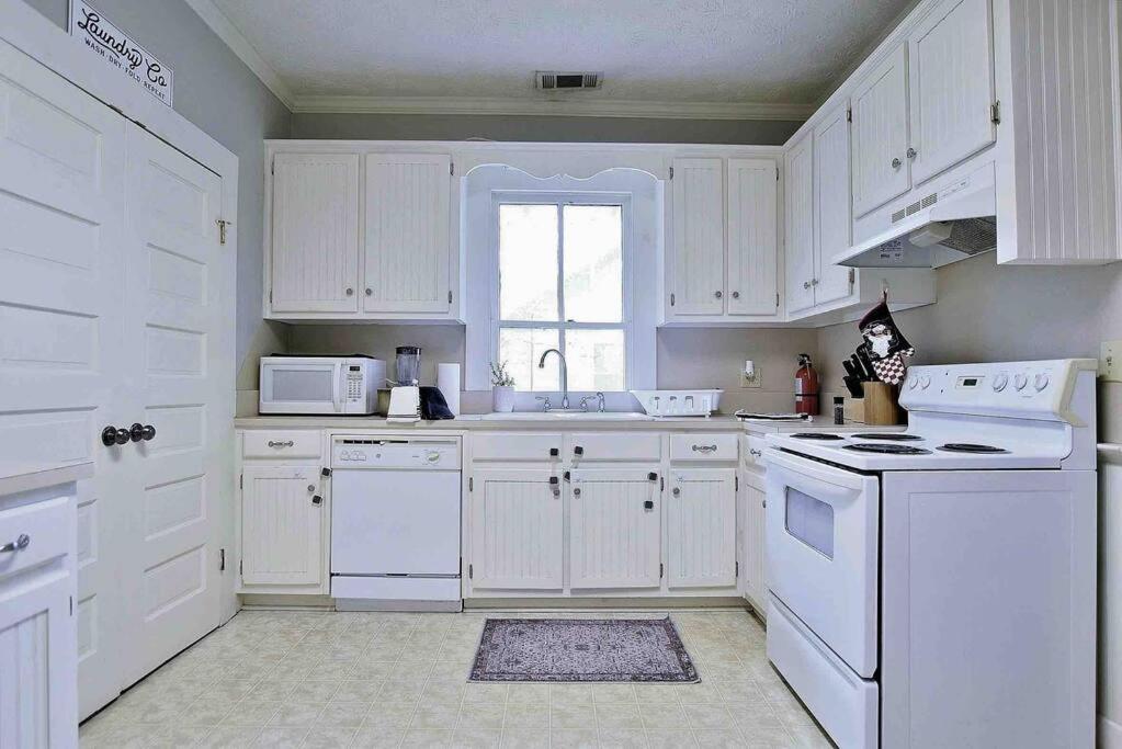 Charming and cozy home by a Historic District