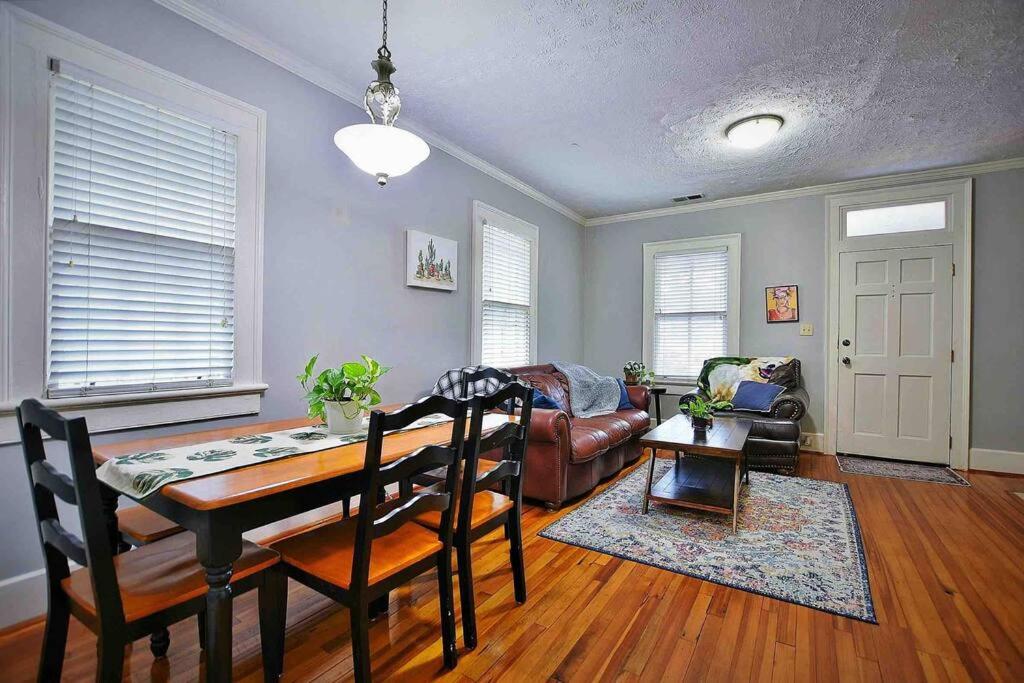 Charming and cozy home by a Historic District