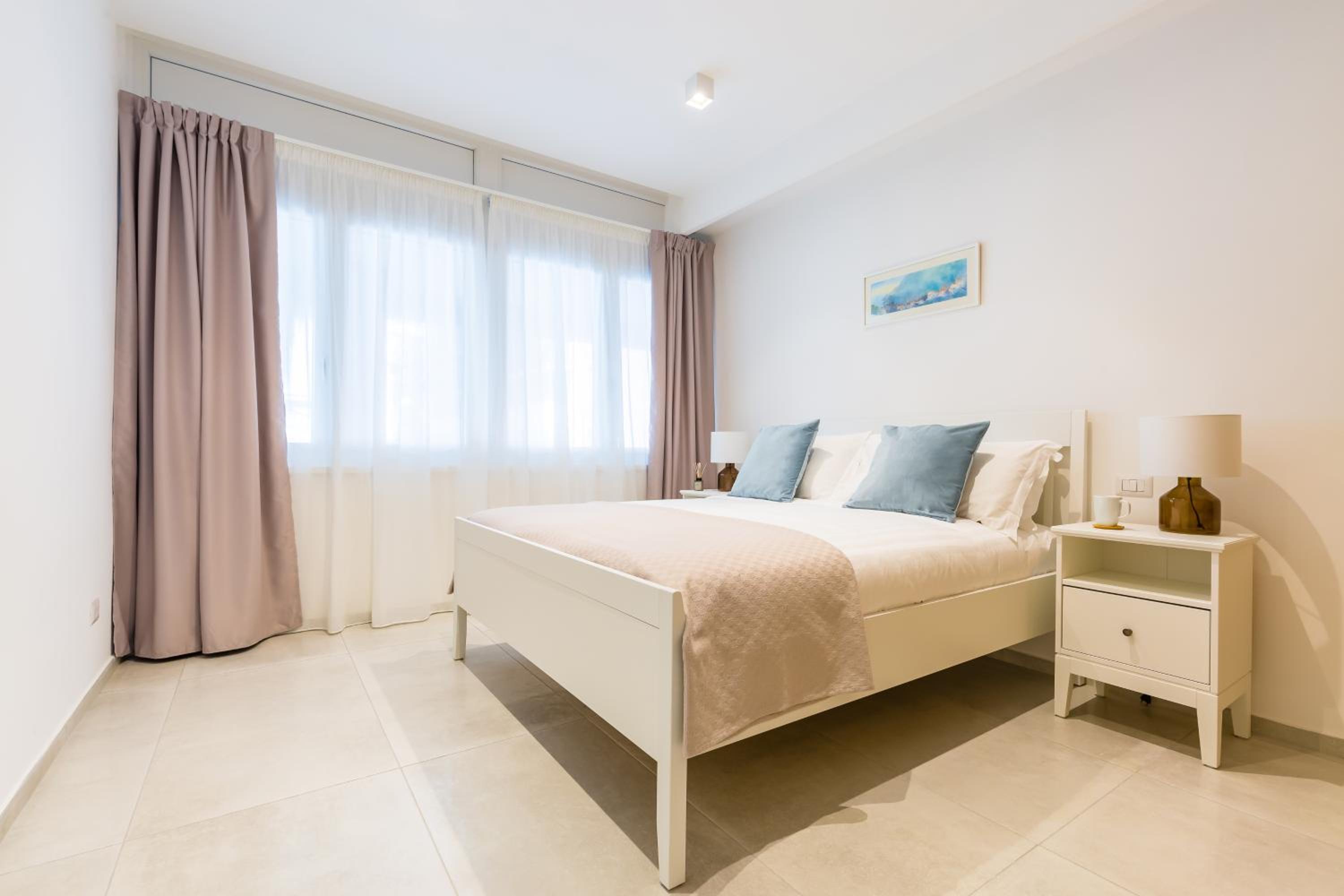 Starhost - Mazzini Apartments view 3