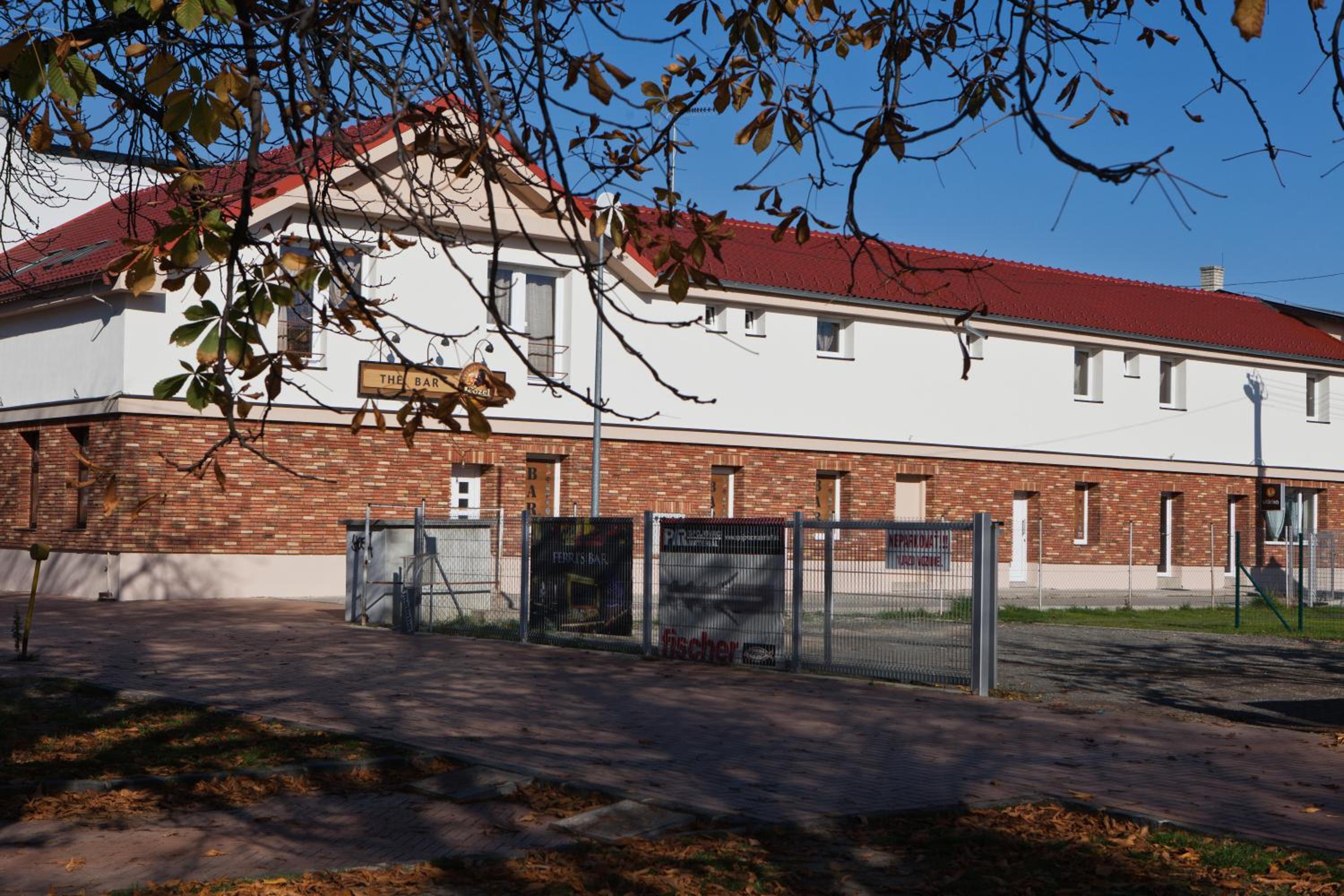 Photo 13