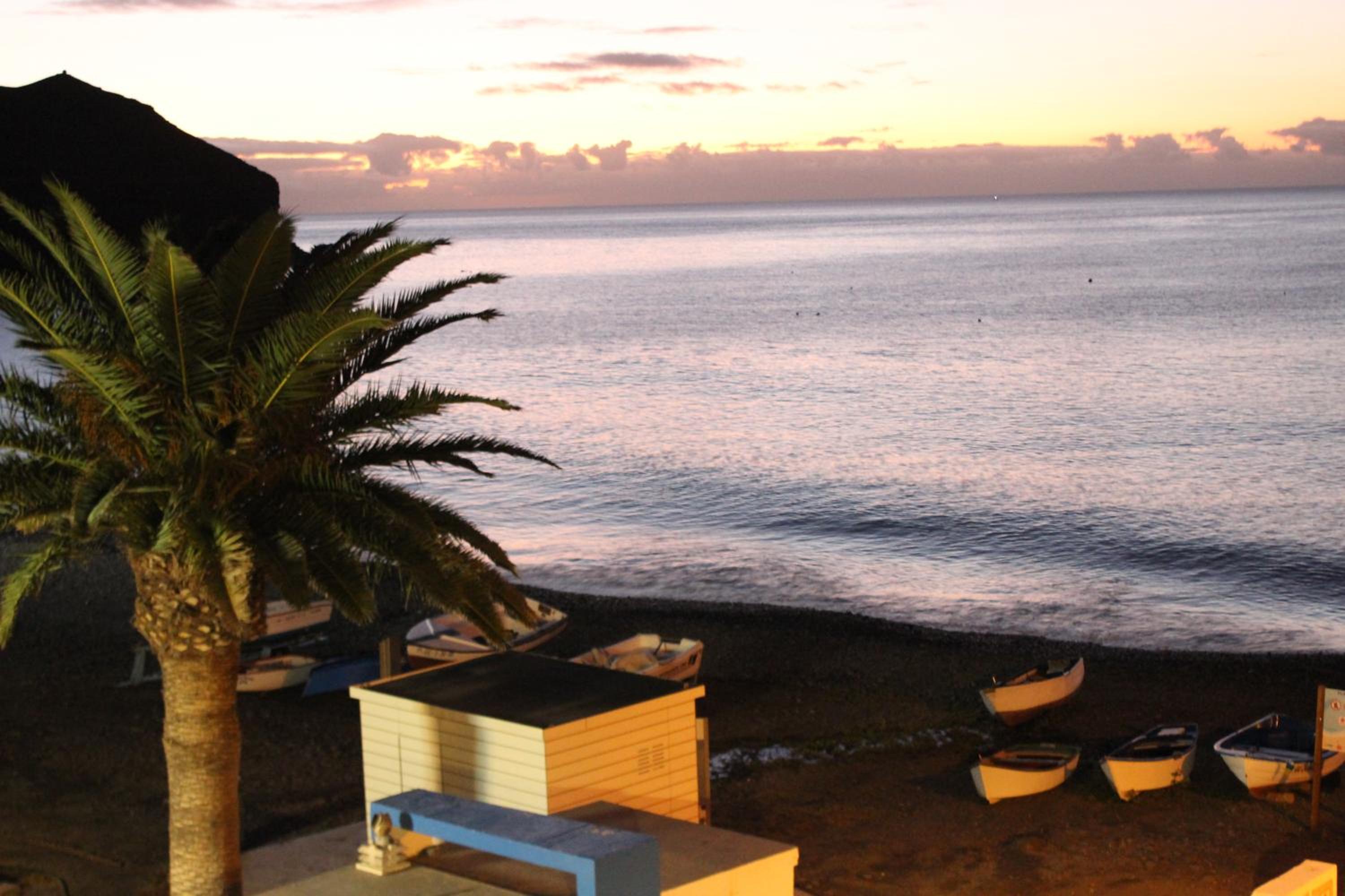 LA ORILLA BEACH HOUSE view 4