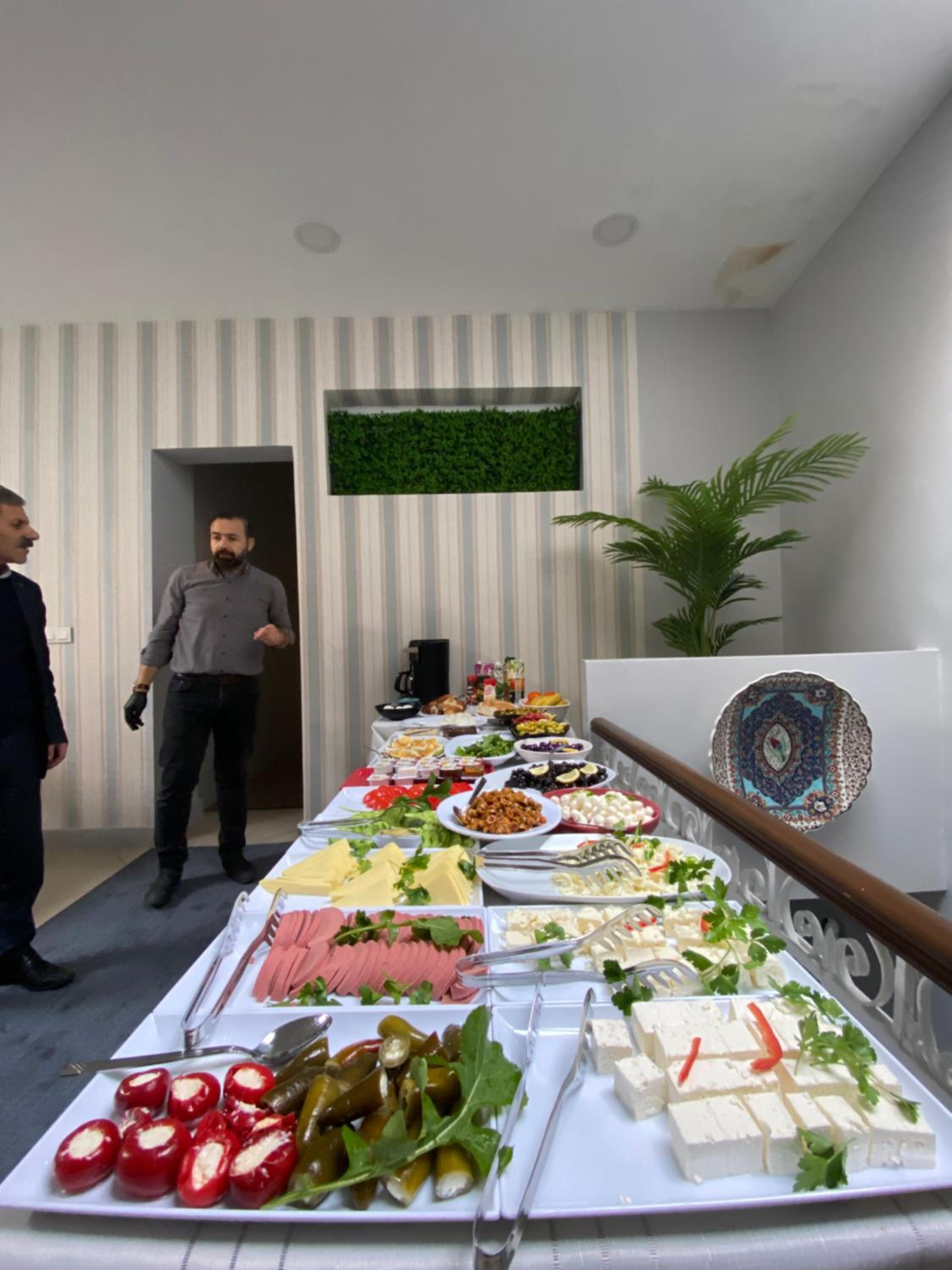 Bonita Apart - Image 119