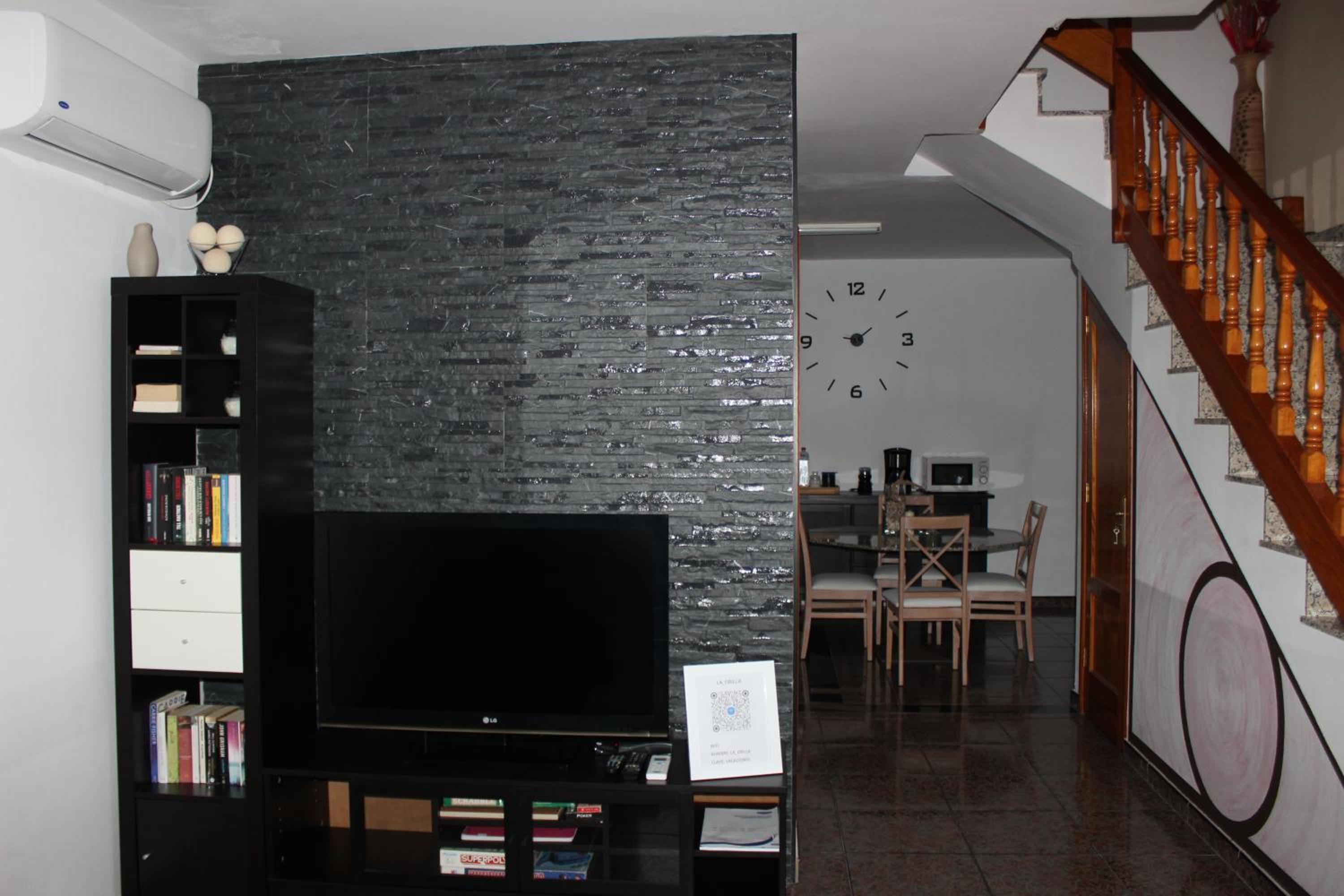 Photo 48