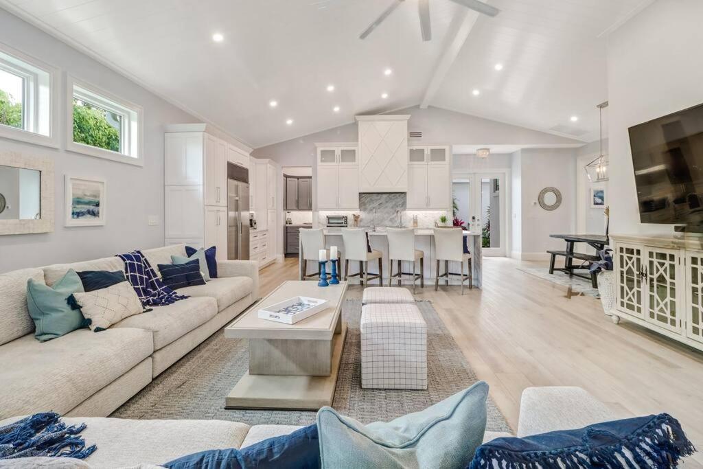 Coastal Cove By Boutiq view 3