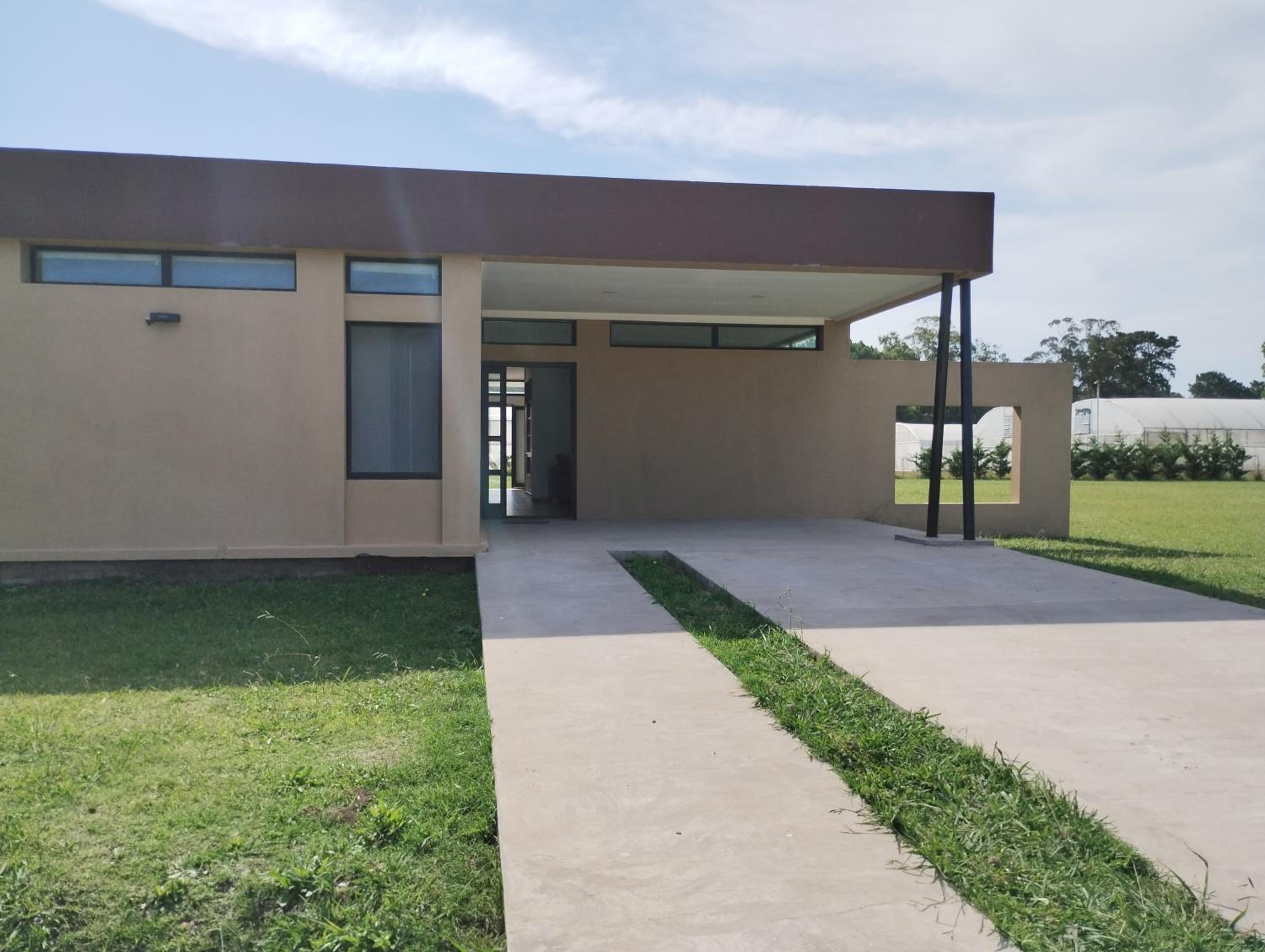 Casas en Barrio Los Teros con pileta compartida - Santa Clara del Mar