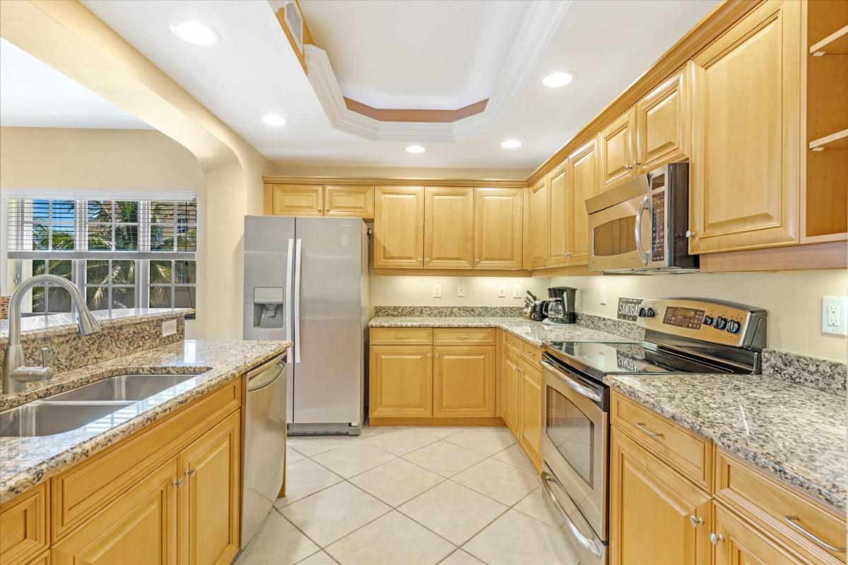 Bella Lago 434 view 2