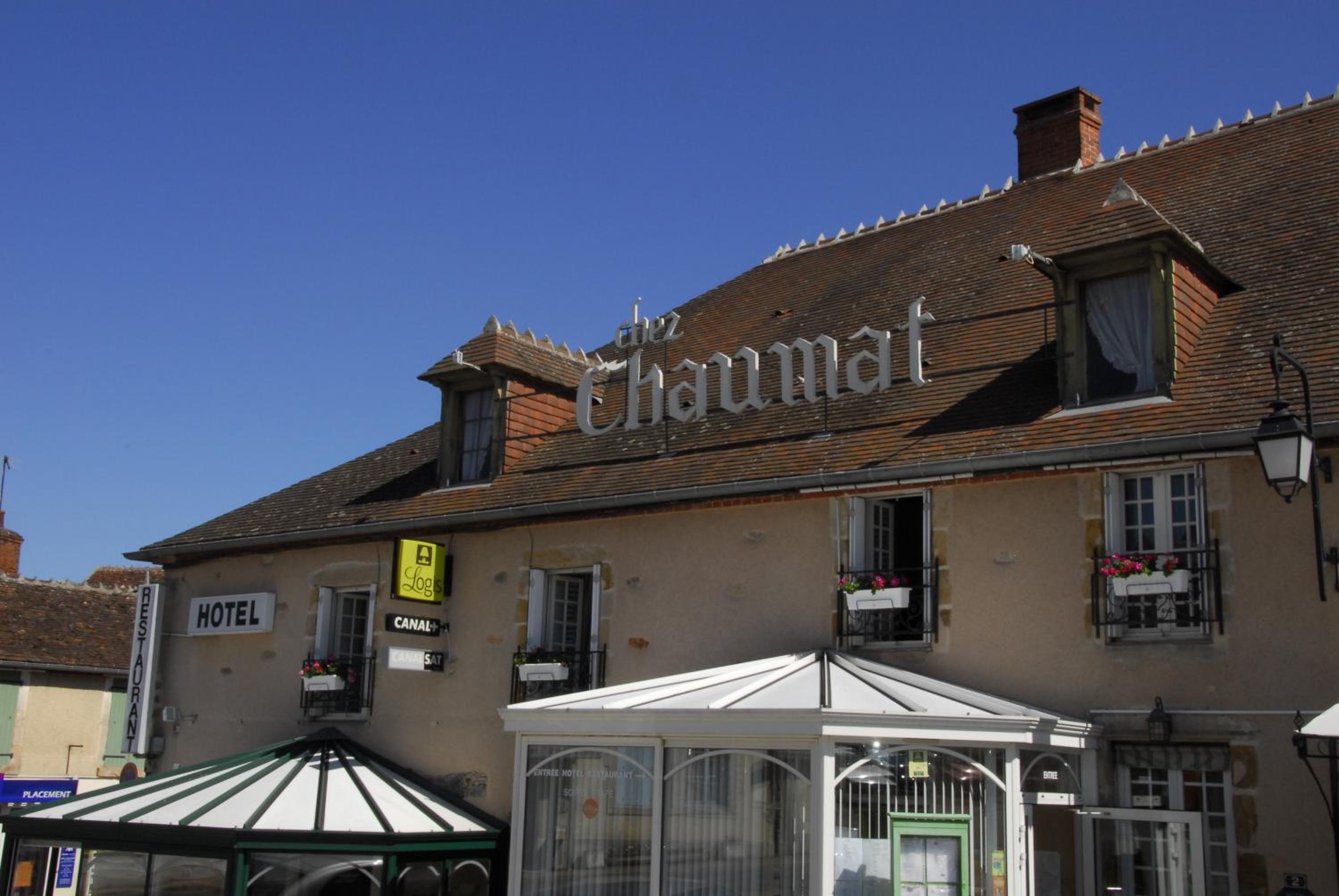 restaurant