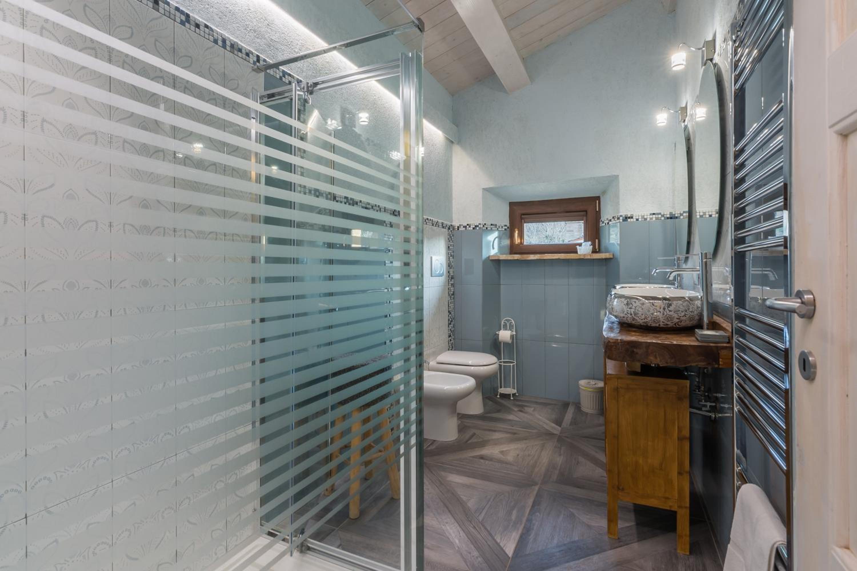 Photo 54