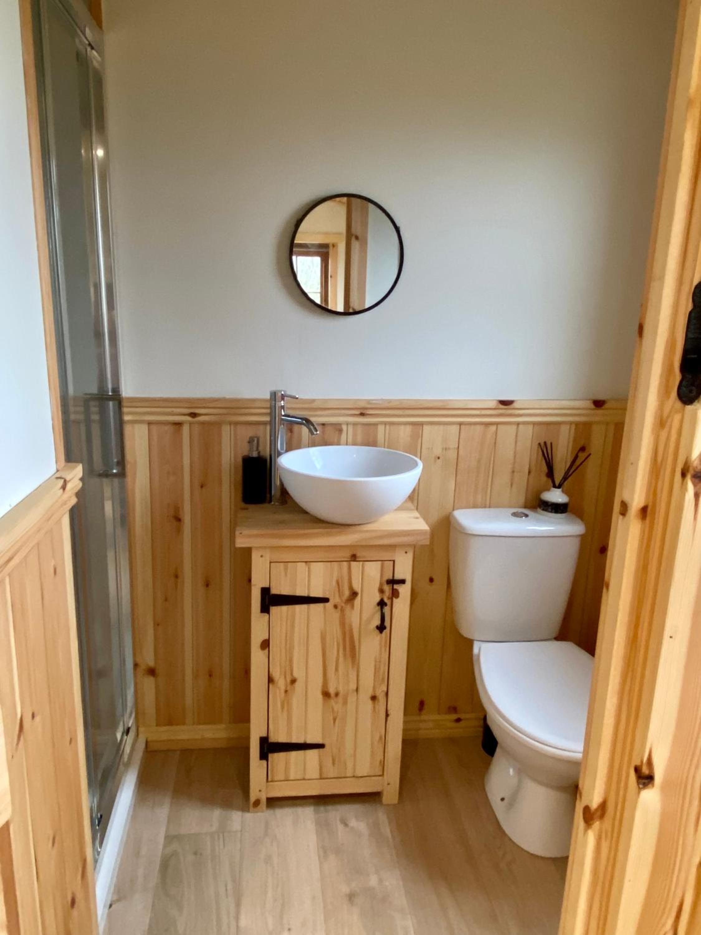 Lowgingerfield Shepherd Hut