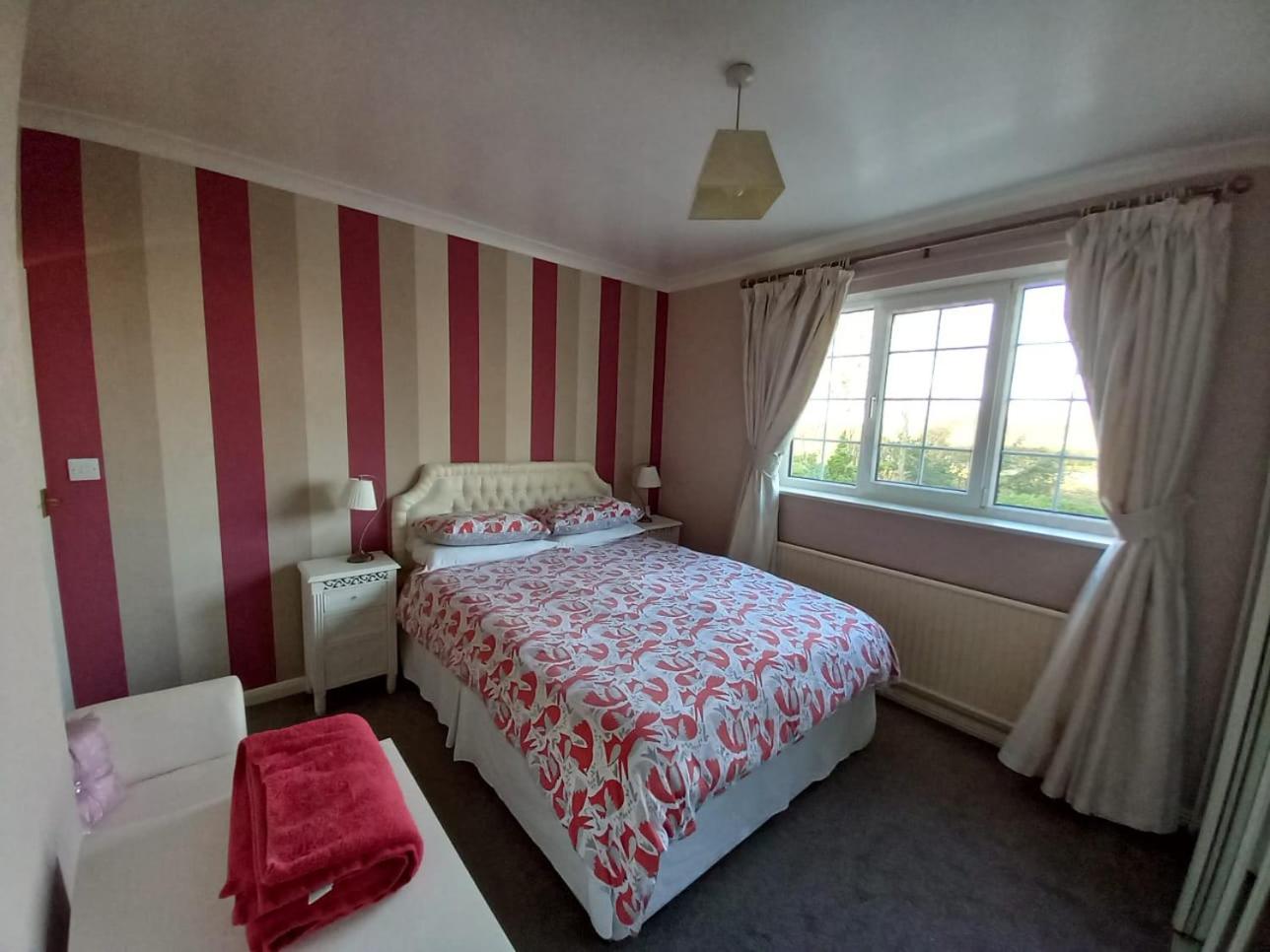 Millfields cottage and garden