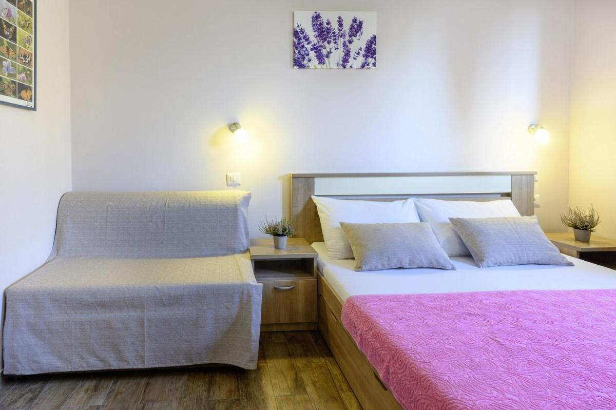 Bojana in Ližnjan (Haus für 4-5 Personen)